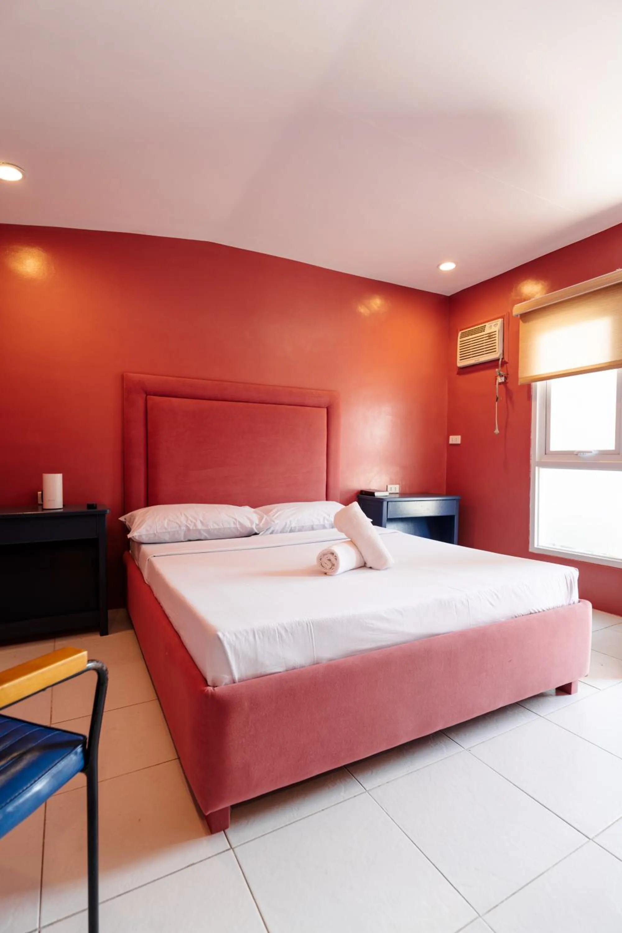 Bed in Jacobs Hill Tagaytay