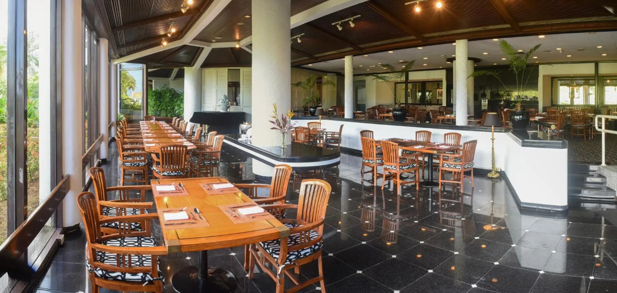 Restaurant/places to eat in Marianas Beach Resort