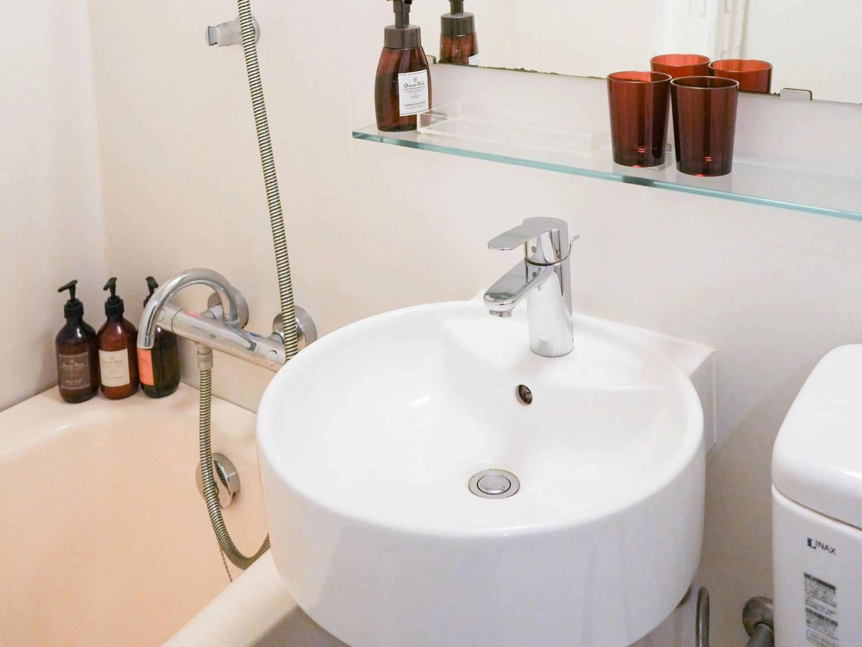 Bathroom in Rembrandt Style Yokohama Sakuragicho