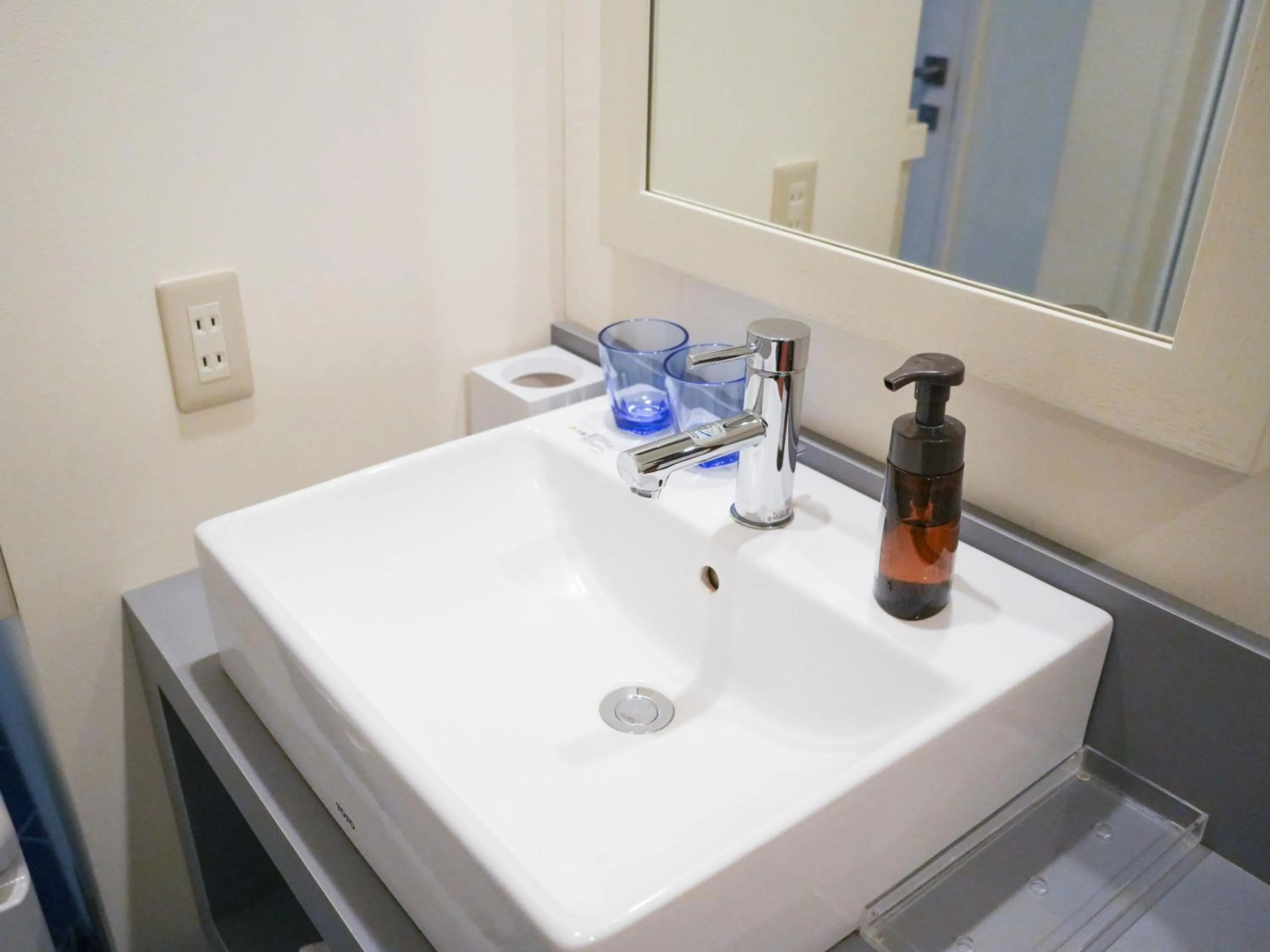 Bathroom in Rembrandt Style Yokohama Sakuragicho