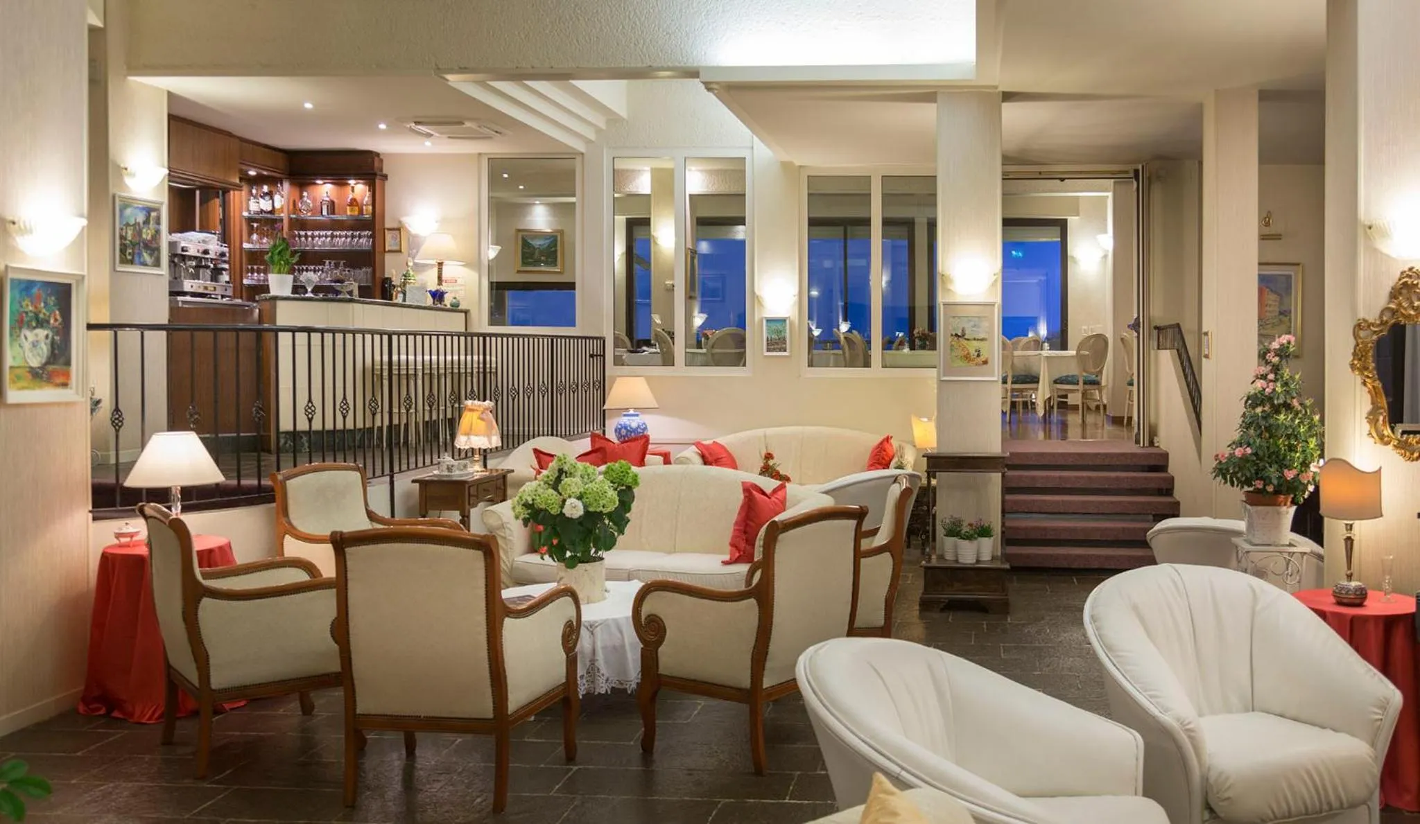 Restaurant/places to eat in Hotel Admiral - on the beach