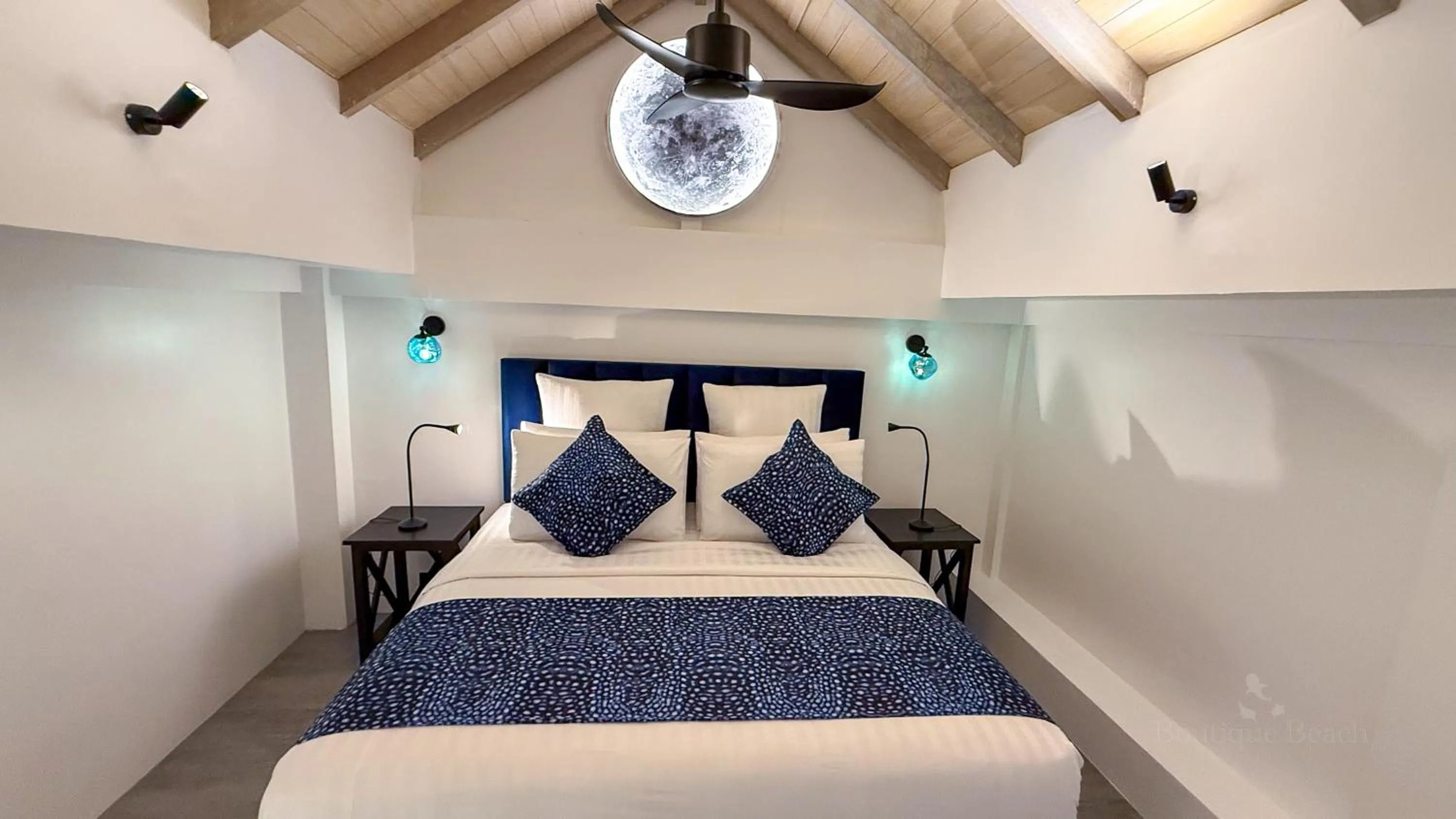 Bed in Boutique Beach All Inclusive Diving Hotel