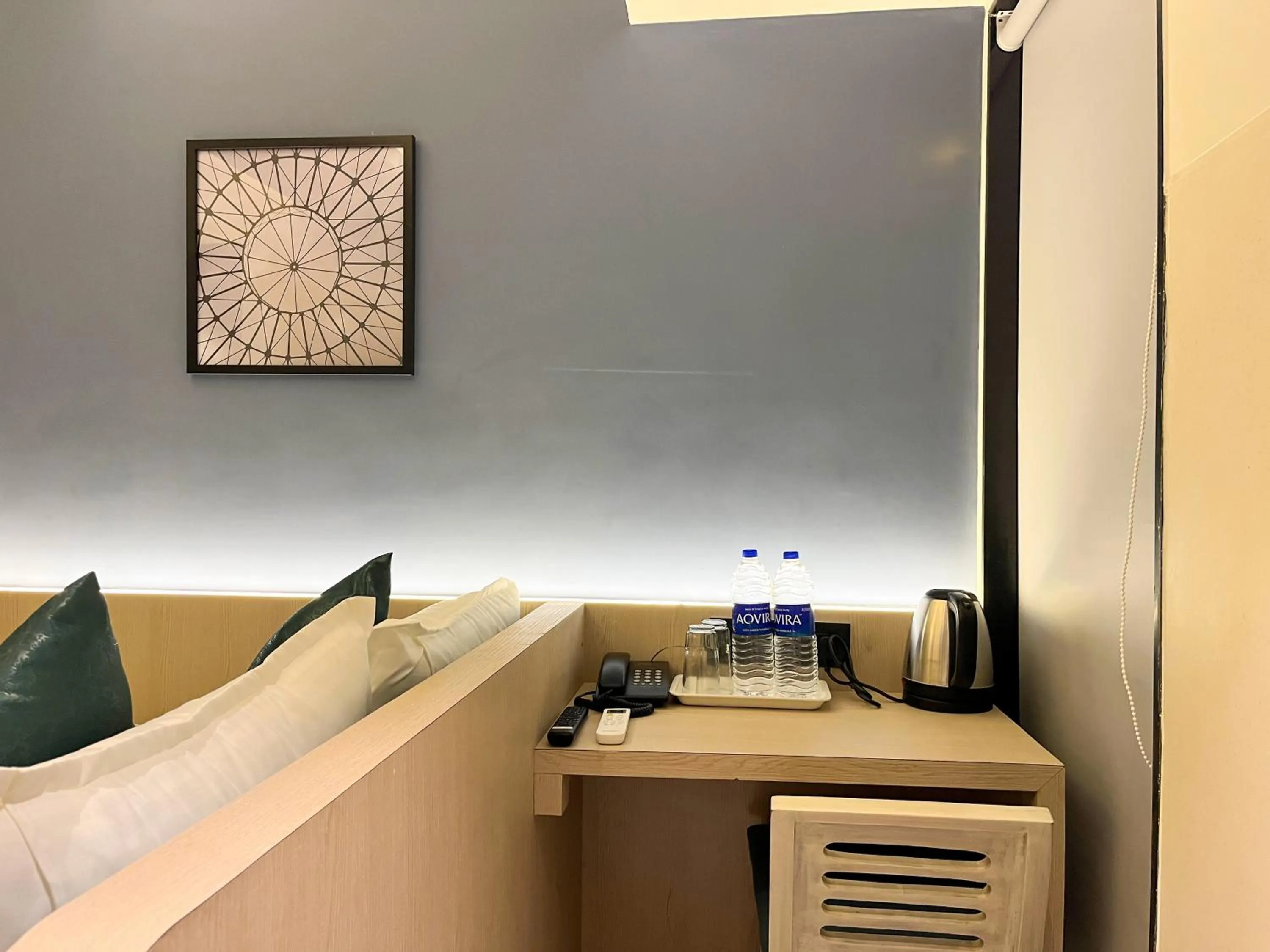 Photo of the whole room, Bed in Bandra Stays