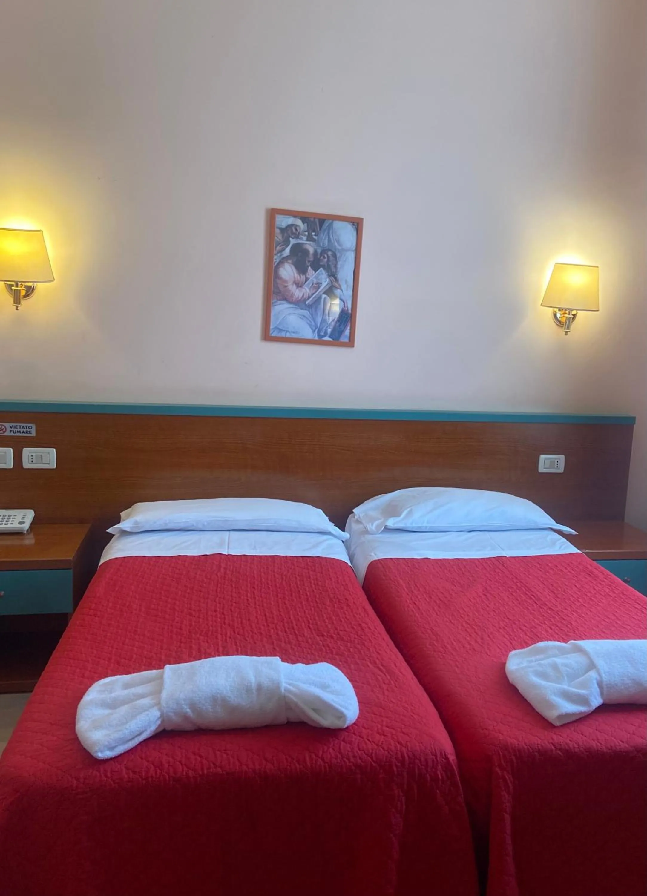 Bed in Hotel Center 3