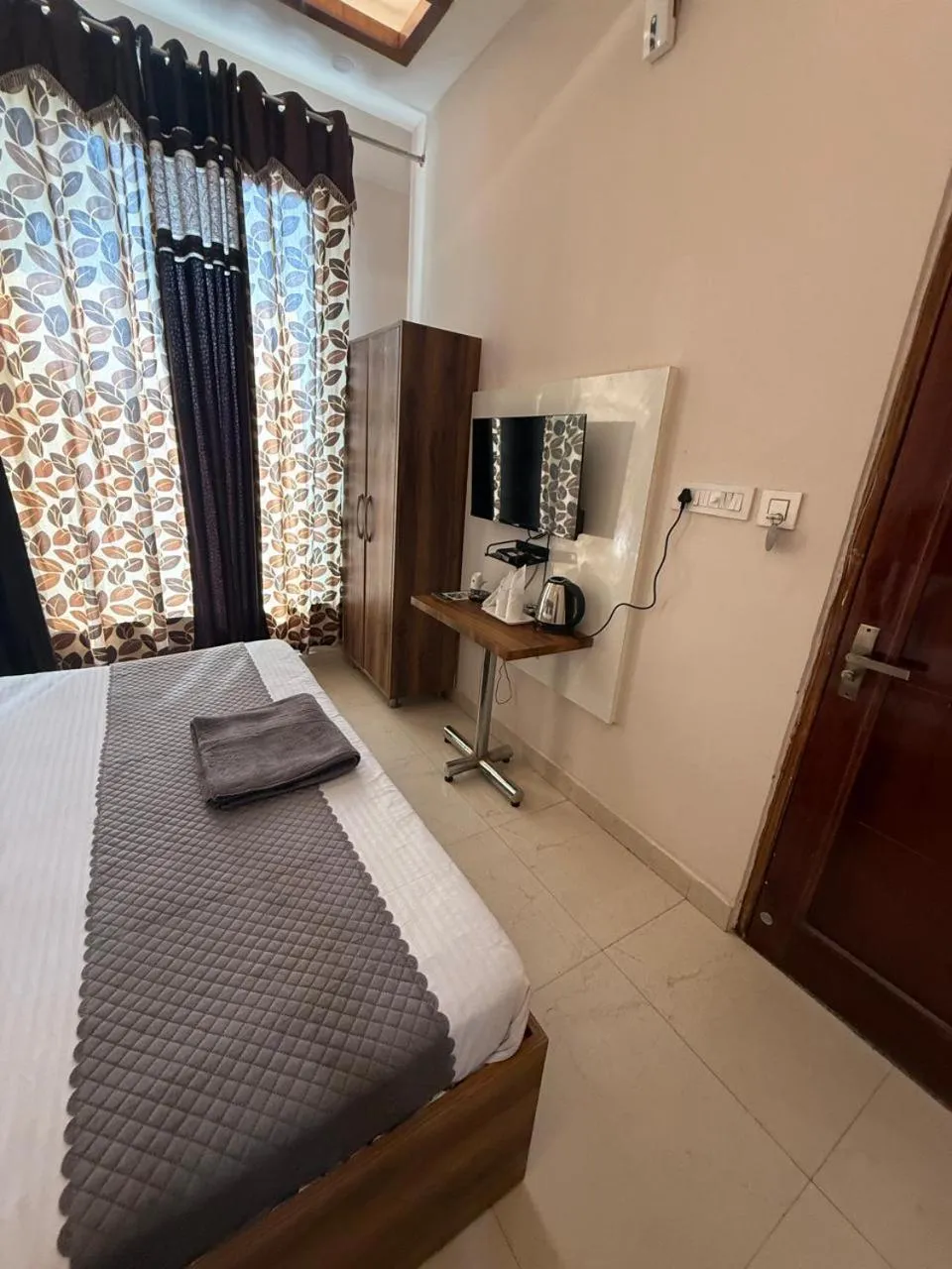 Bedroom, Bed in Hotel kartik