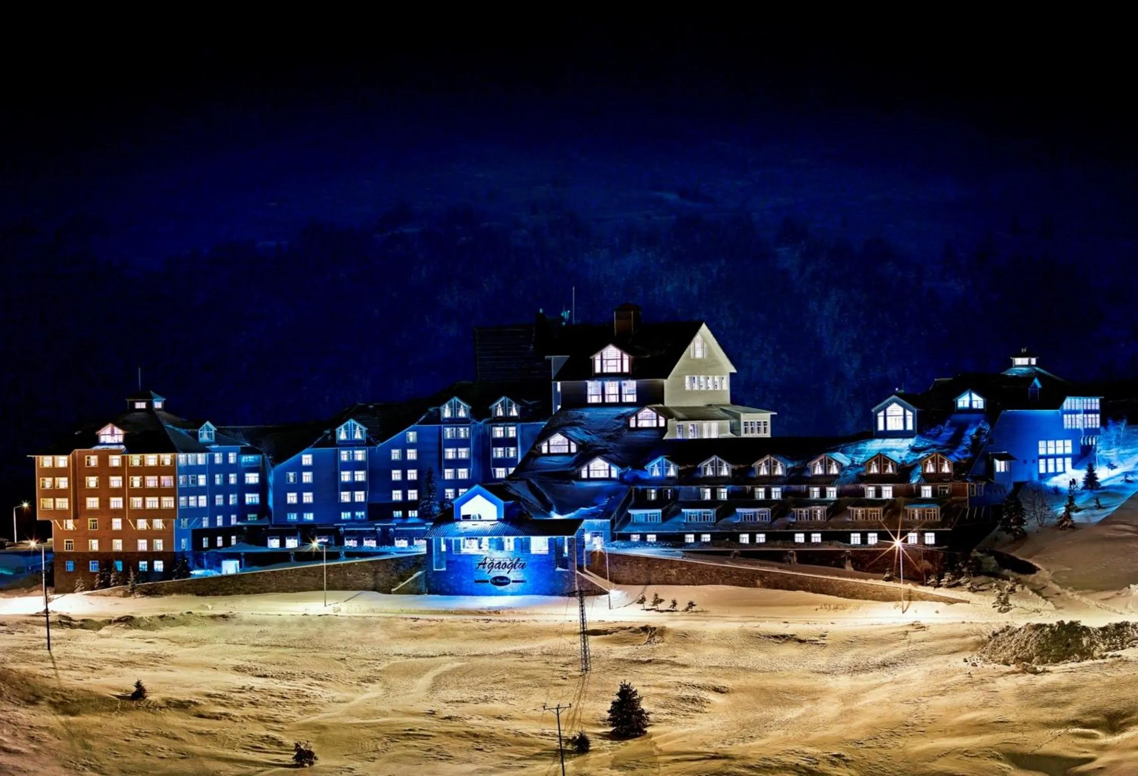 Facade/entrance in Ağaoğlu My Mountain