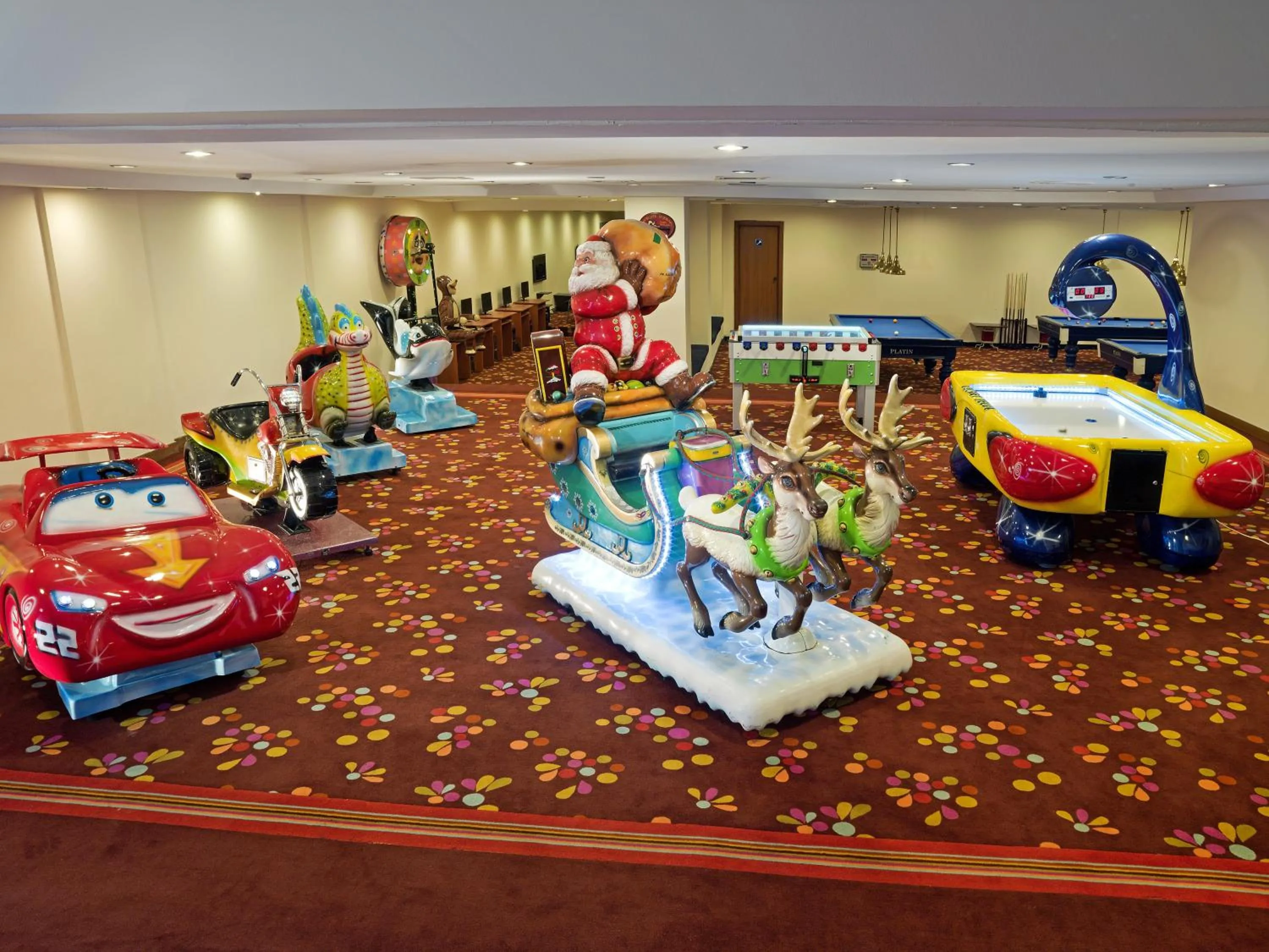Children play ground in Ağaoğlu My Mountain