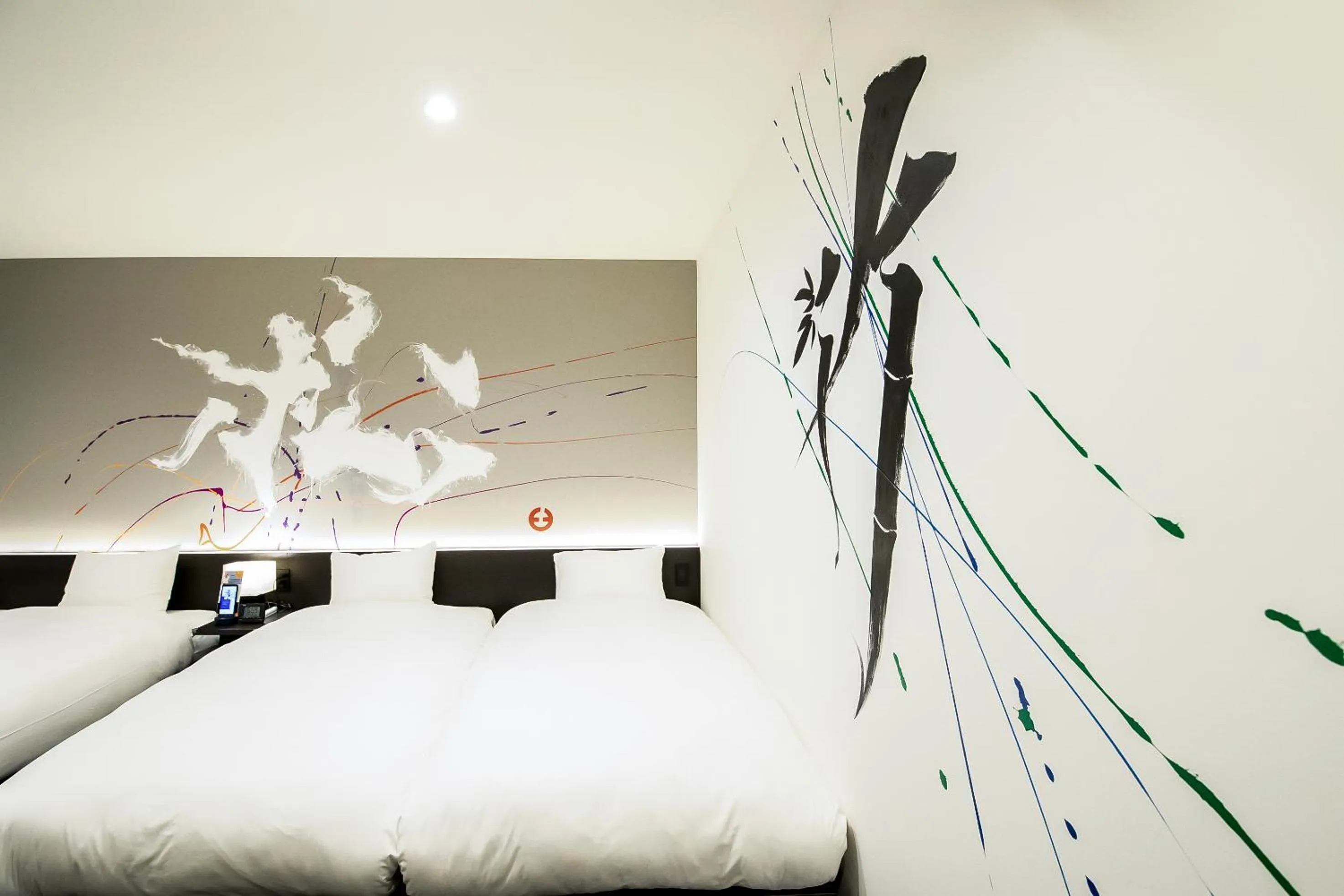 Photo of the whole room, Bed in Randor Residence Kyoto Nijo Castle