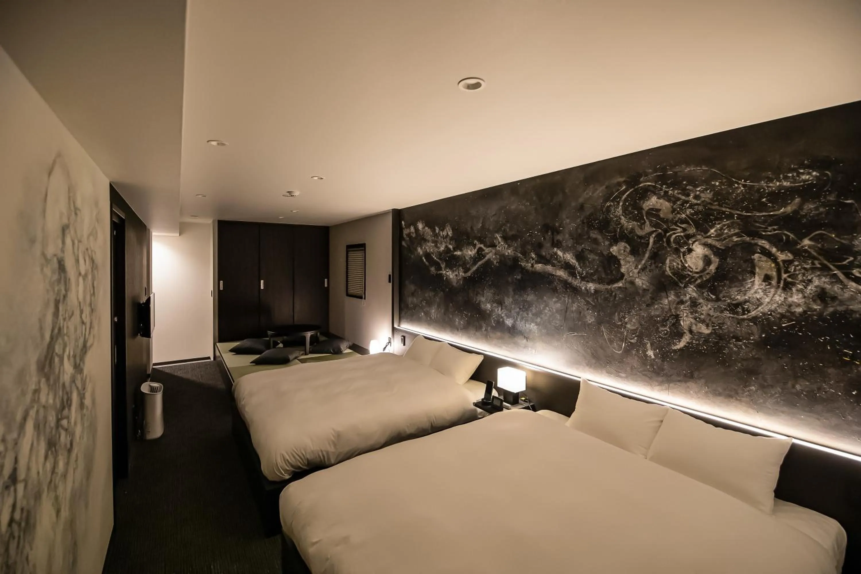 Bed in Randor Residence Kyoto Nijo Castle