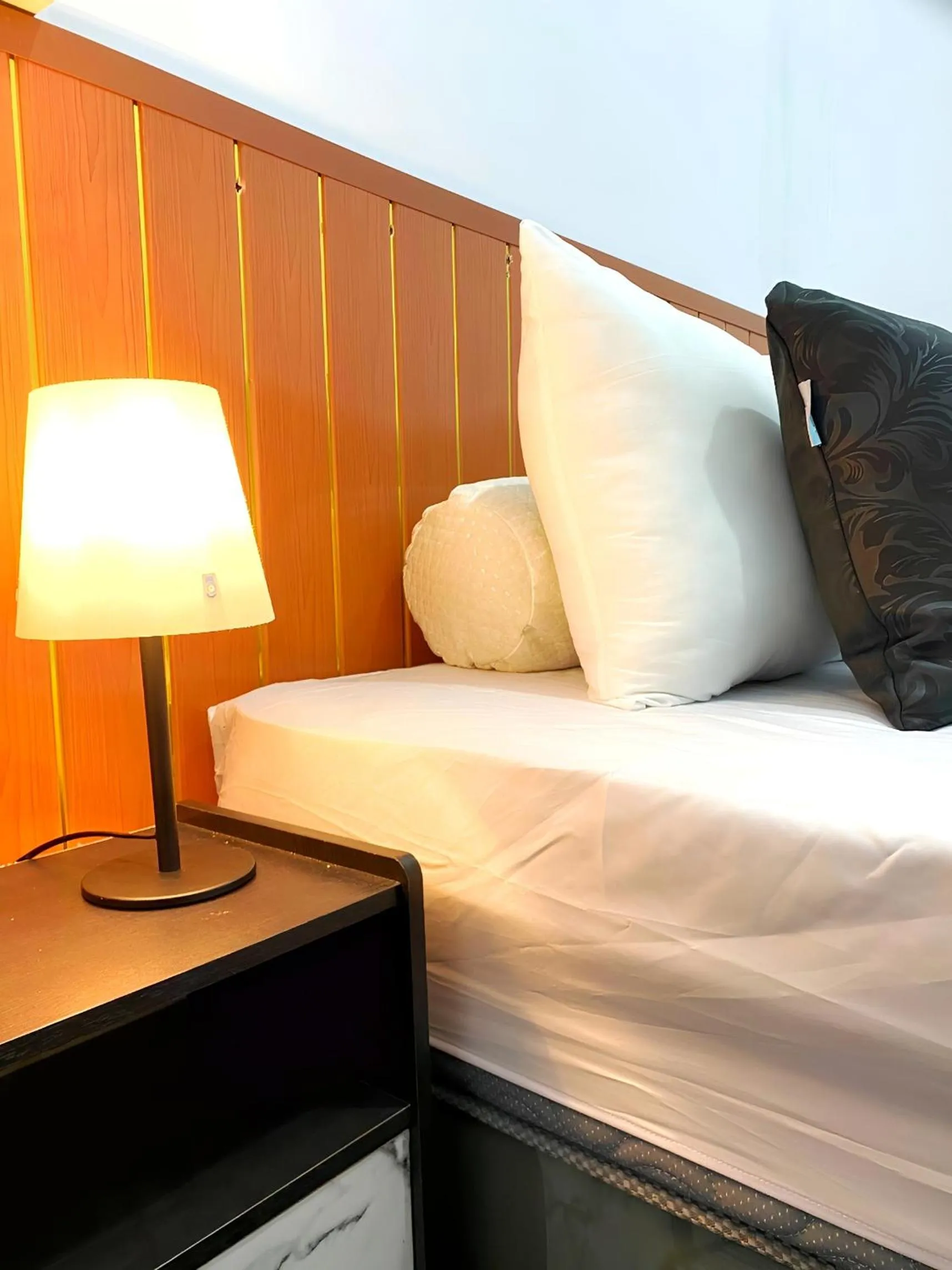 Bed in Jogja Day Inn