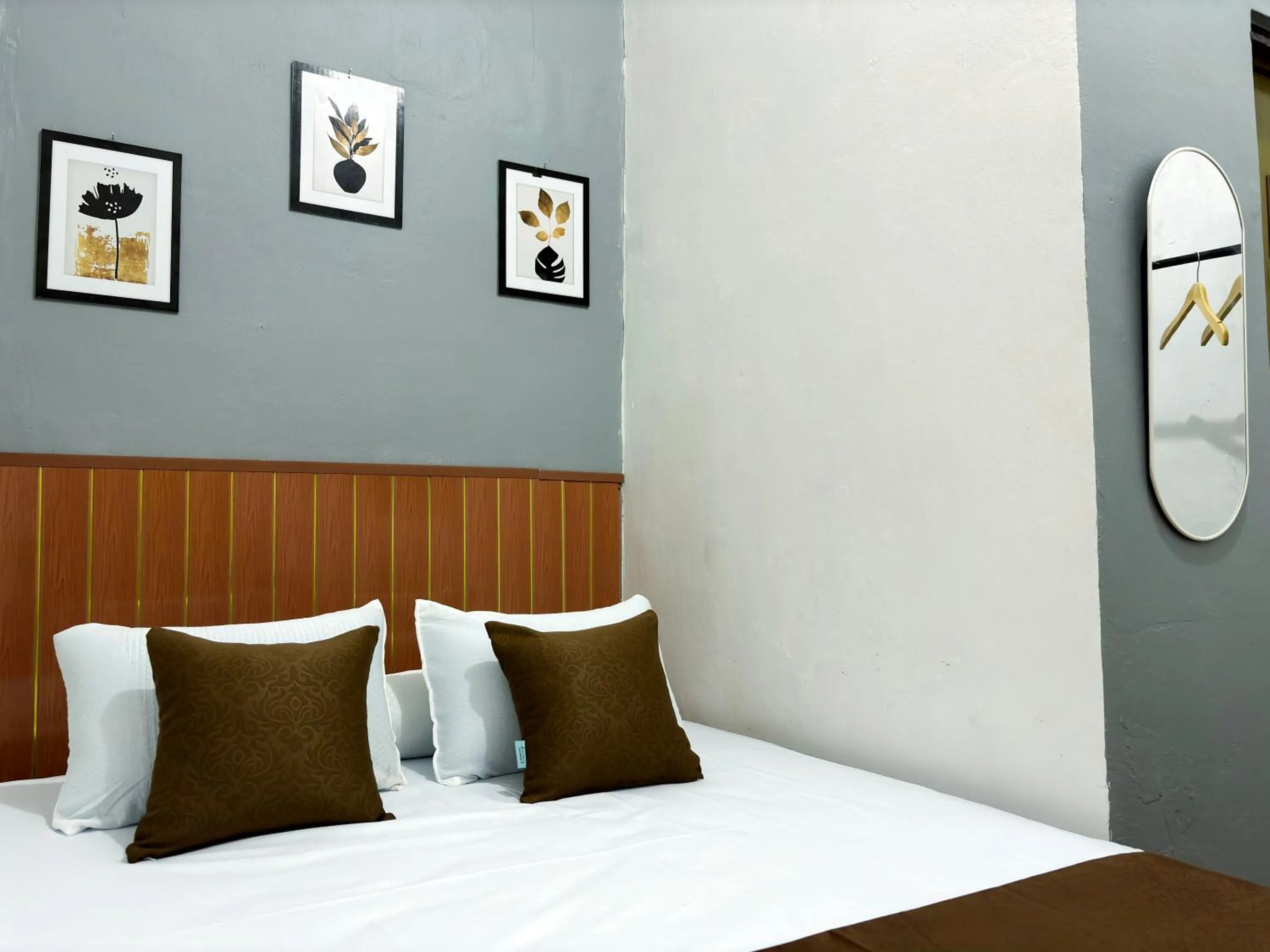 Bed in Jogja Day Inn