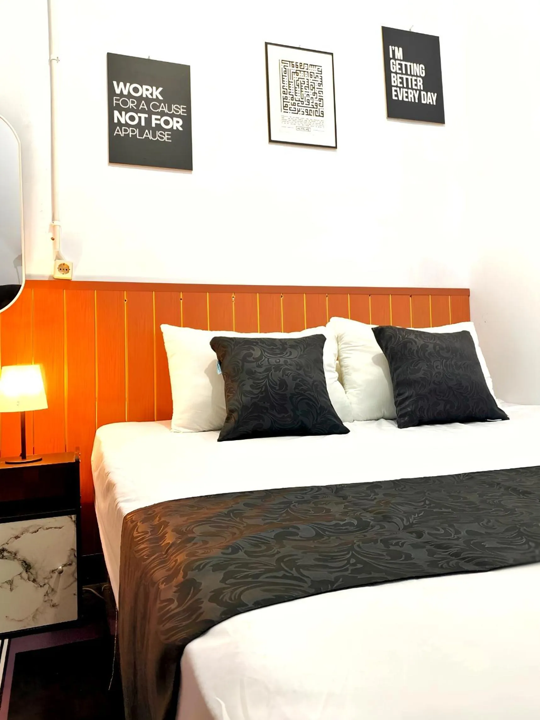 Bedroom, Bed in Jogja Day Inn