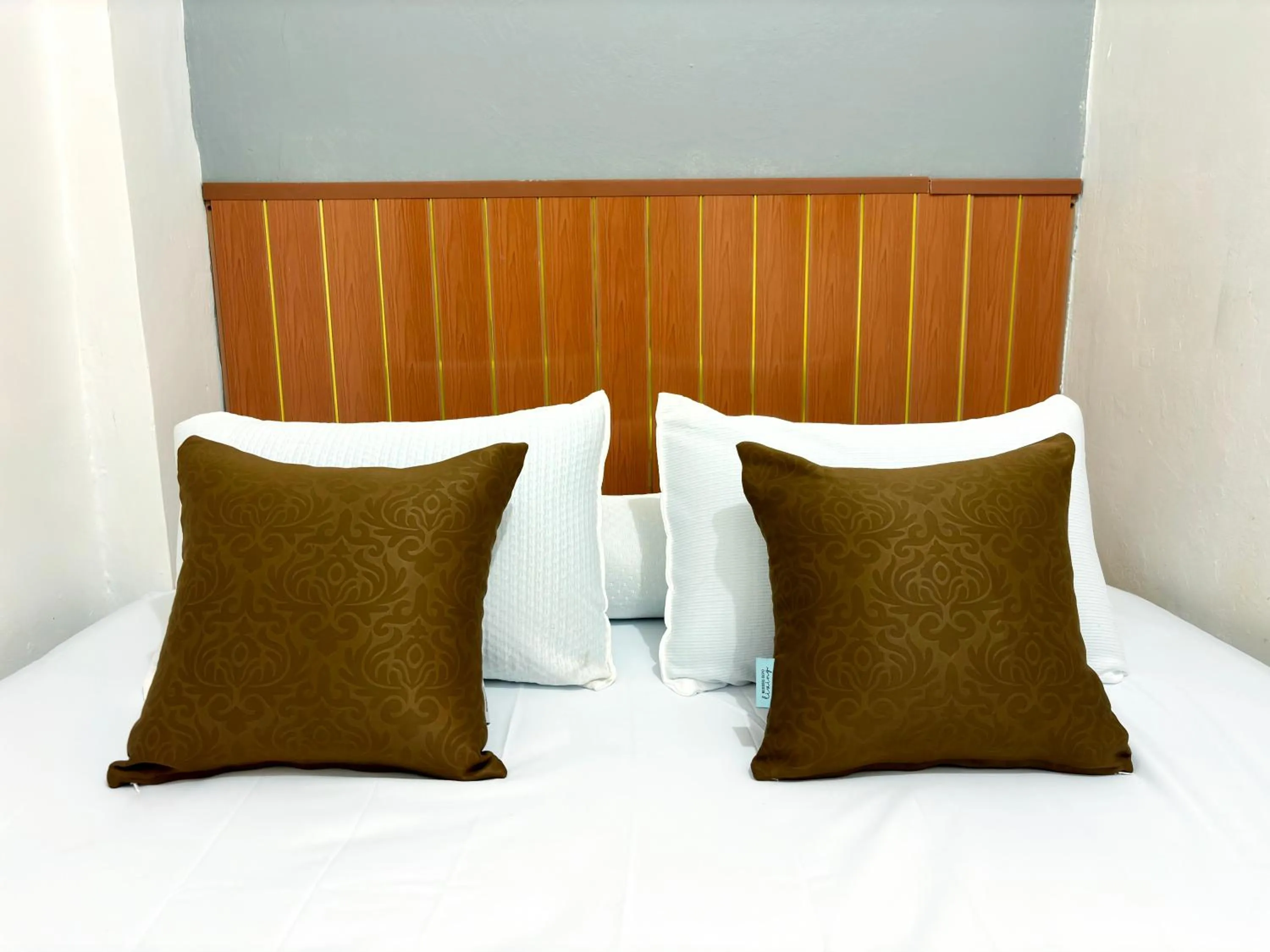 Bed in Jogja Day Inn