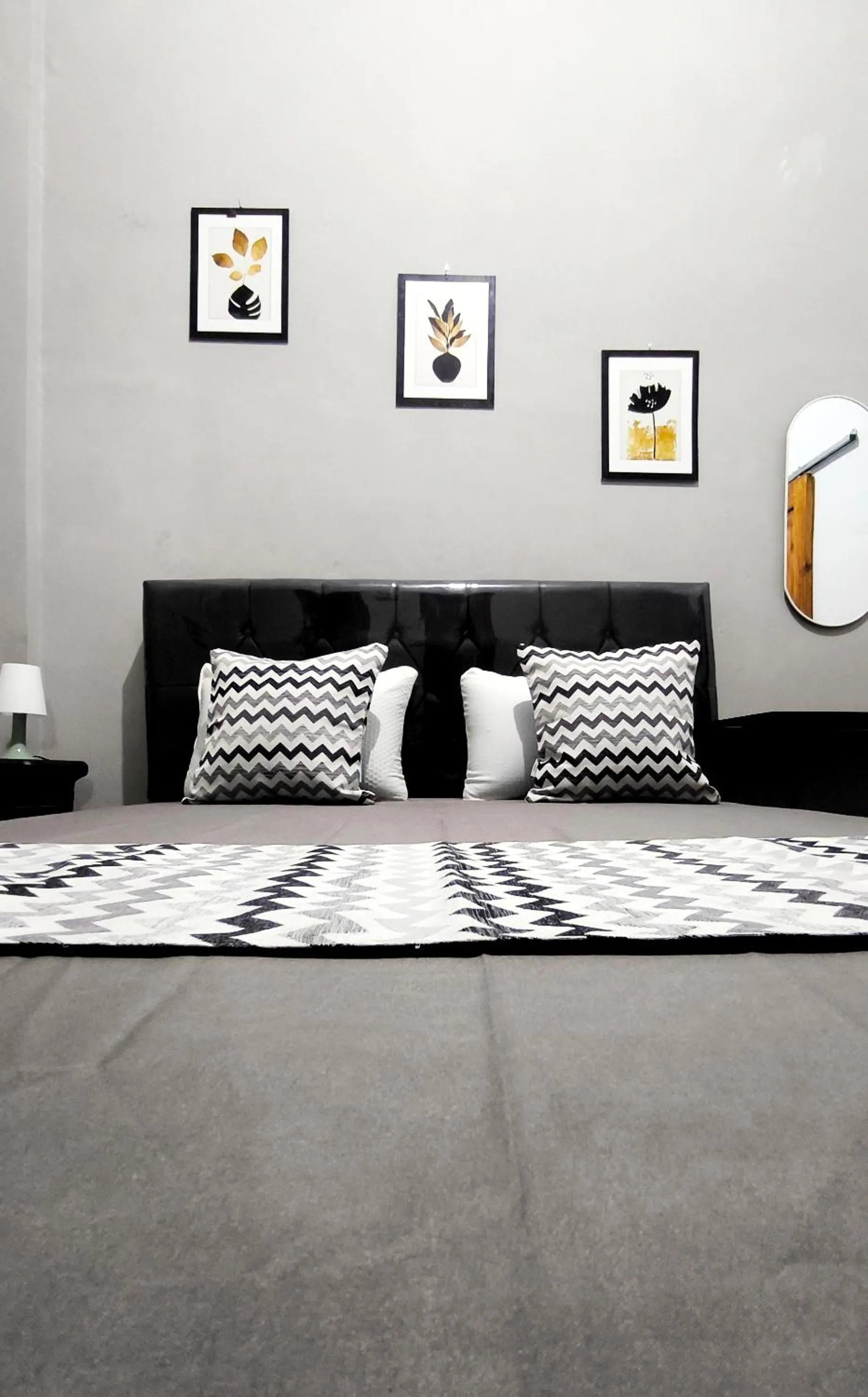 Bedroom, Bed in Jogja Day Inn