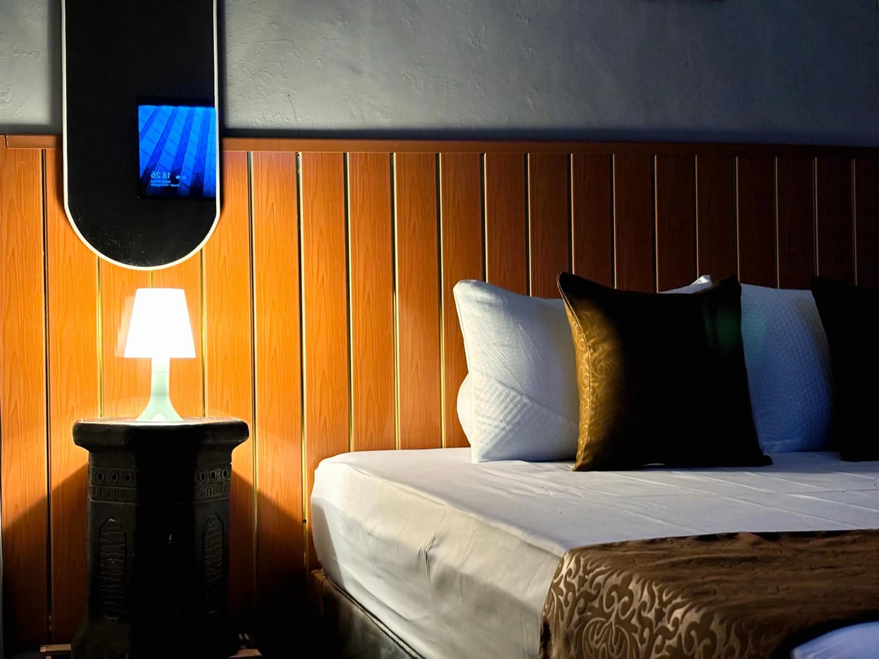 Bed in Jogja Day Inn