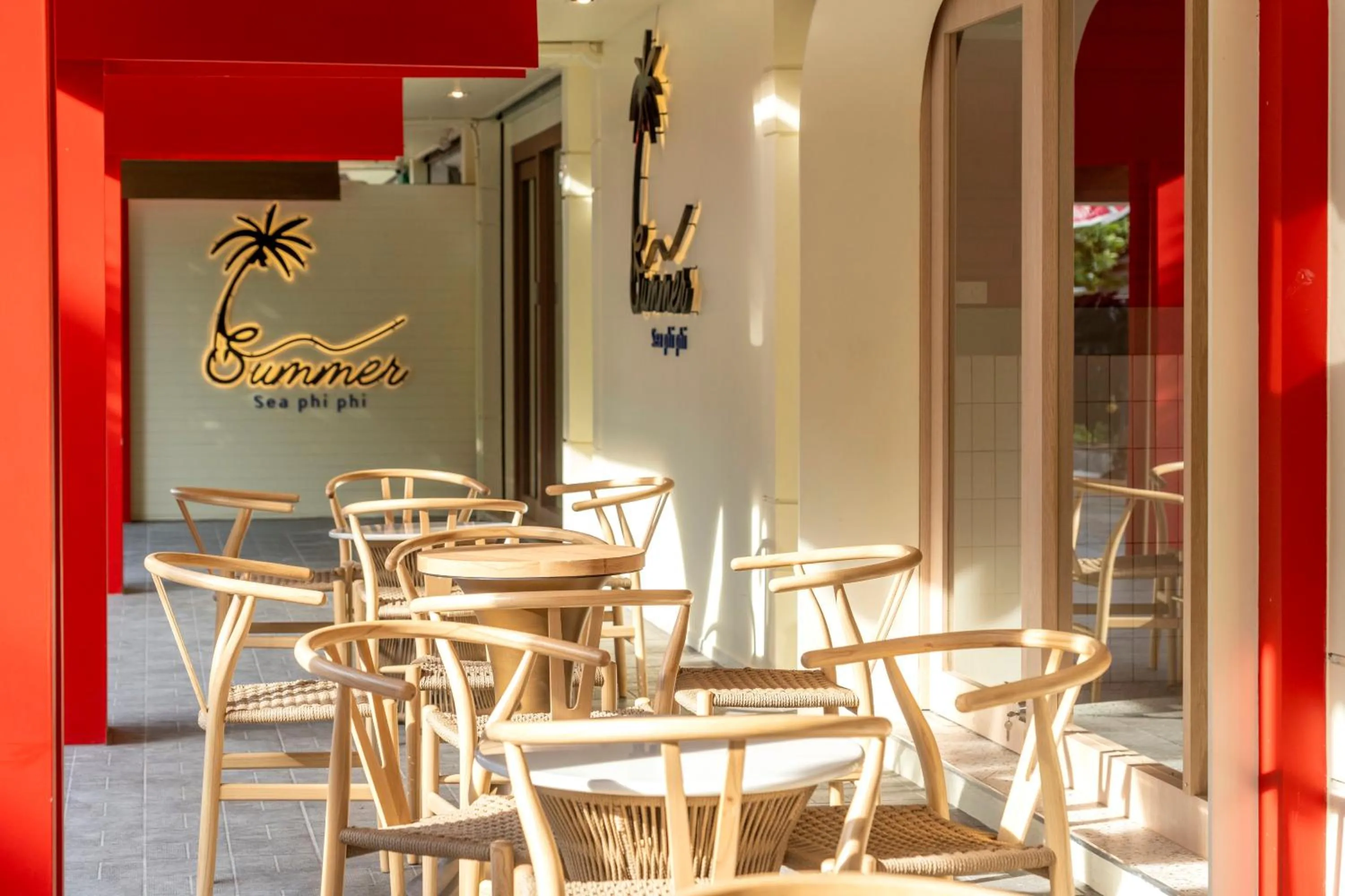 Restaurant/places to eat in Summer Sea Phi Phi Island