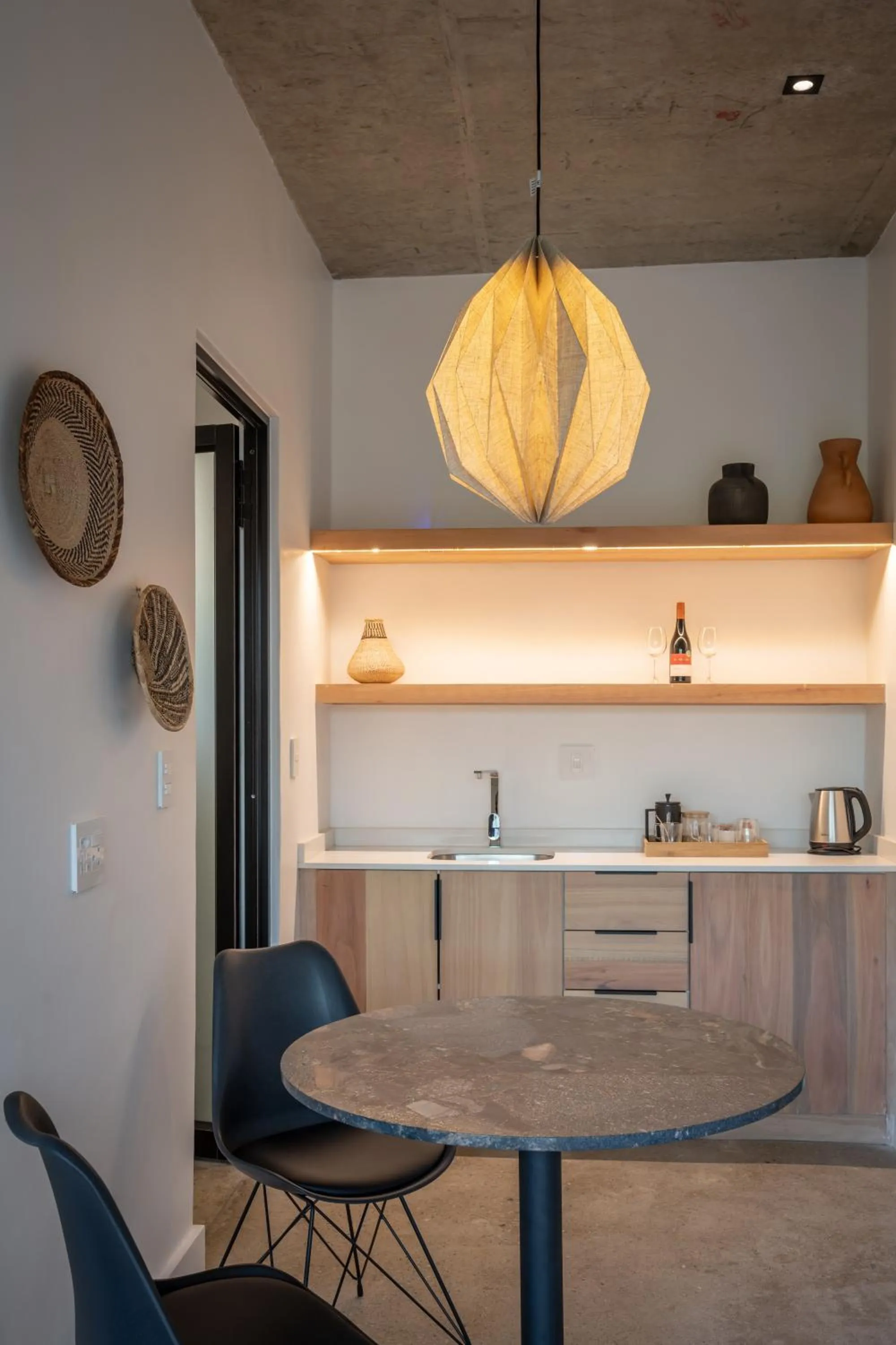 Kitchen or kitchenette in Khiwane Boutique Hotel