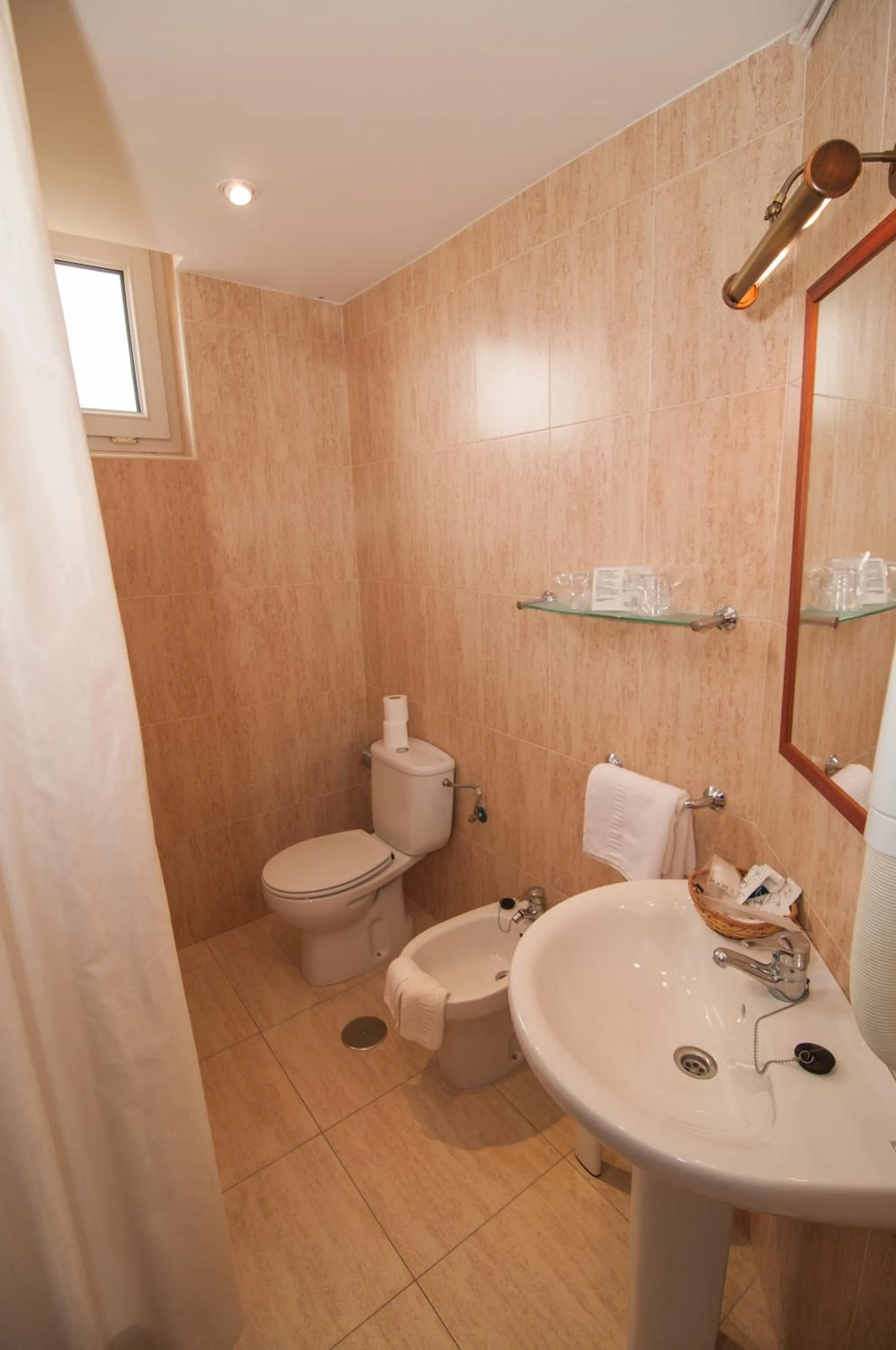 Bathroom in Hotel Costa de Ajo