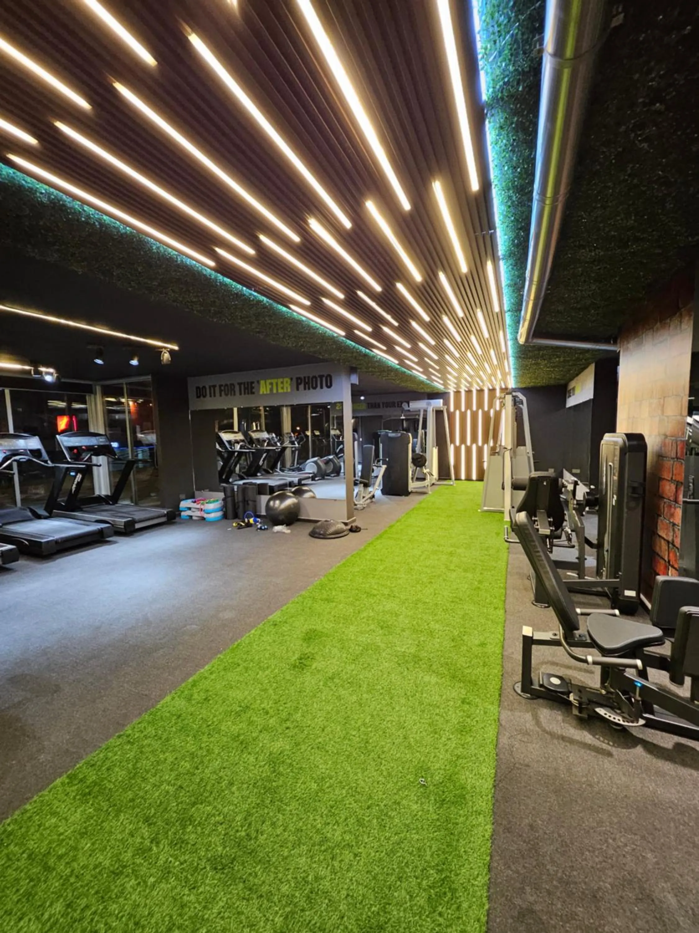 Fitness centre/facilities in Matar Residence - Spacious Hotel Suites in Beirut
