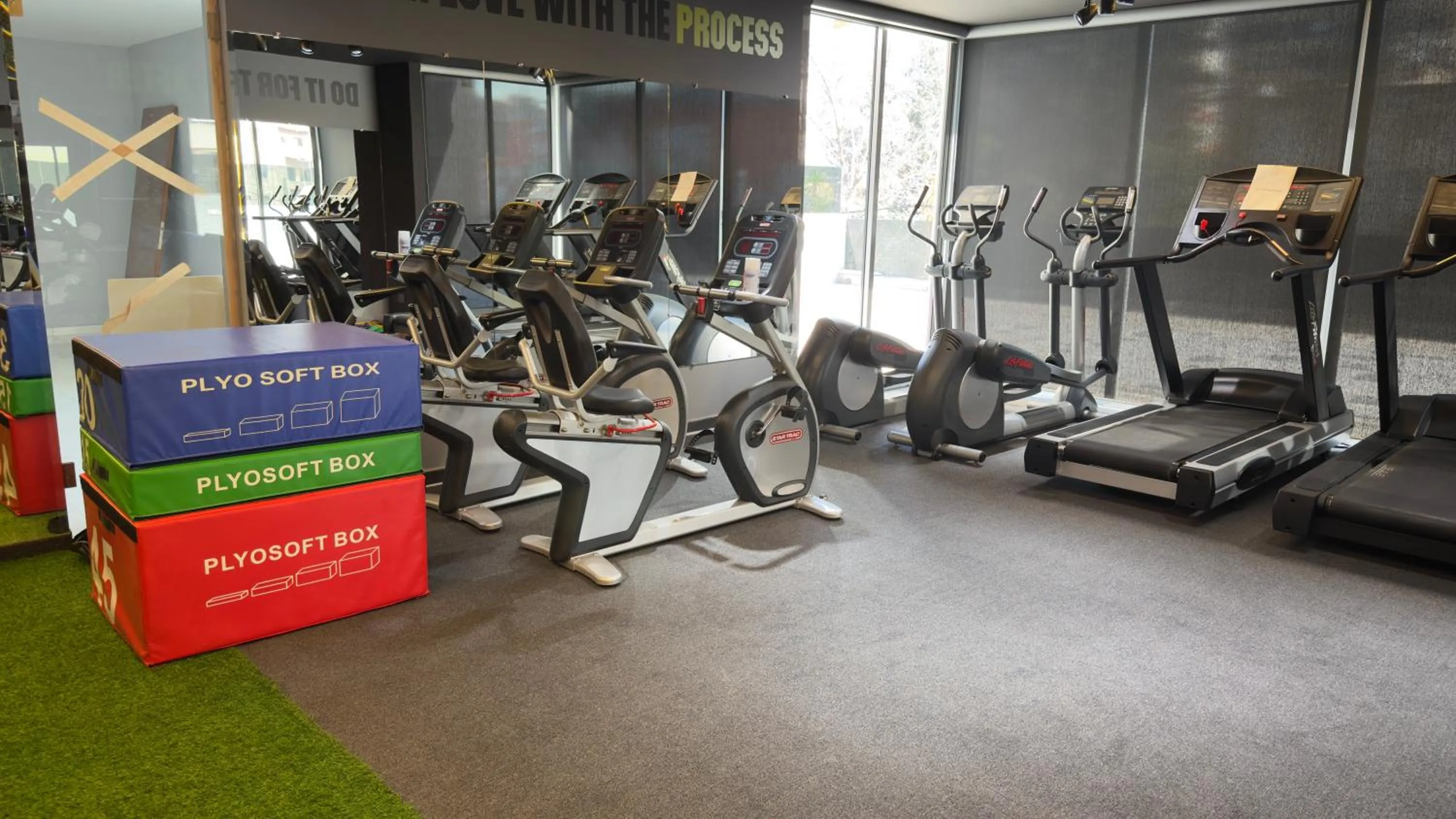 Fitness centre/facilities in Matar Residence - Spacious Hotel Suites in Beirut