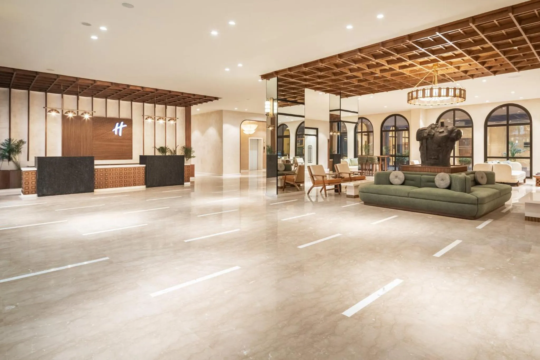 Property building in Holiday Inn Gurgaon NH8 by IHG