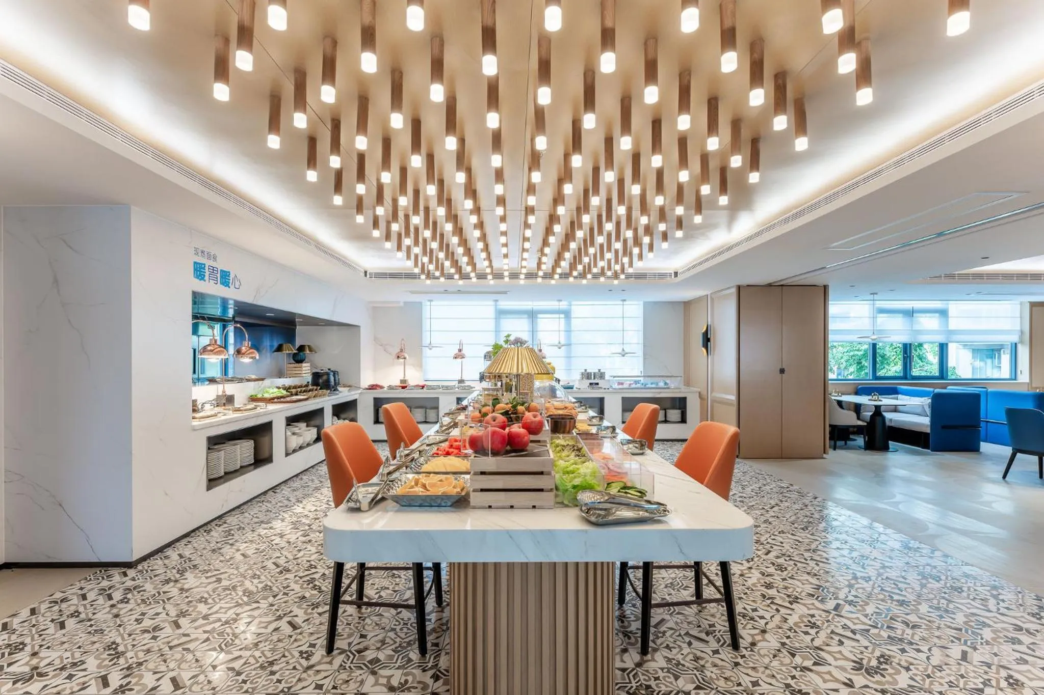 Breakfast in Holiday Inn Express Haikou World Trade Center by IHG