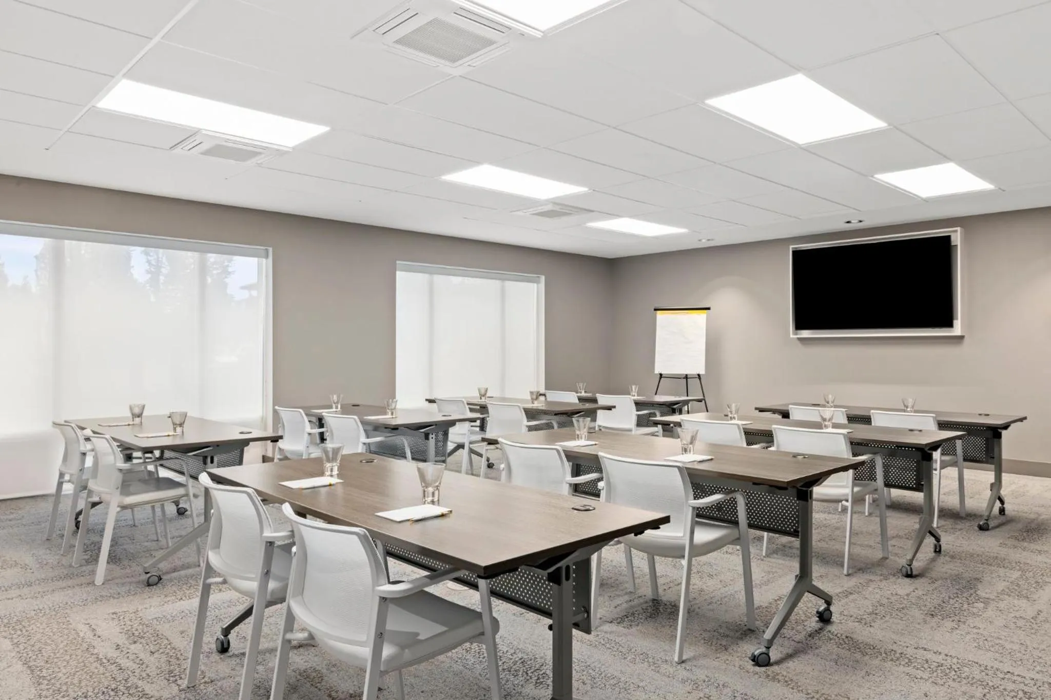 Meeting/conference room in EVEN Hotel Portland - Beaverton by IHG