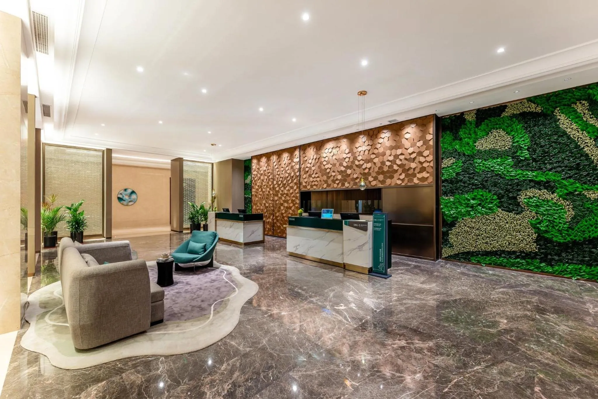 Property building in Holiday Inn Jianhu by IHG