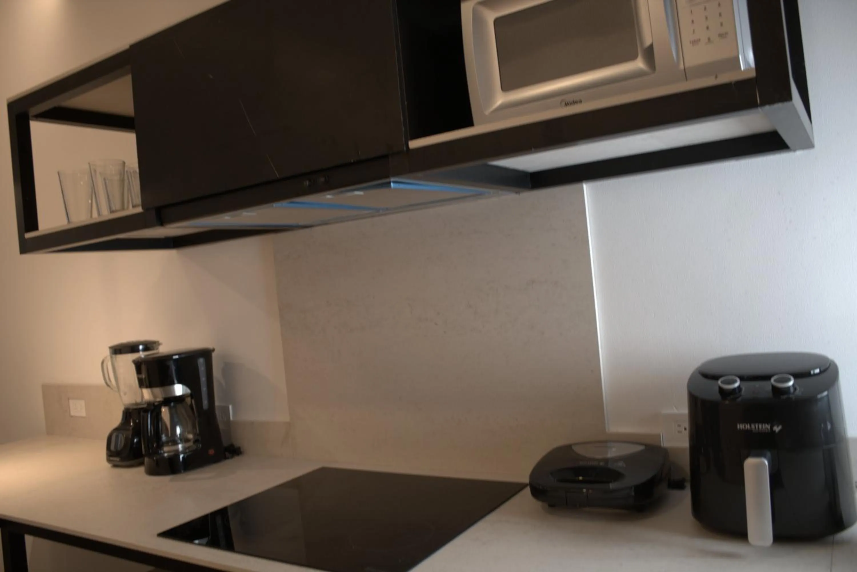 Kitchen or kitchenette in Hotel B10 - Distinctive Hotel-