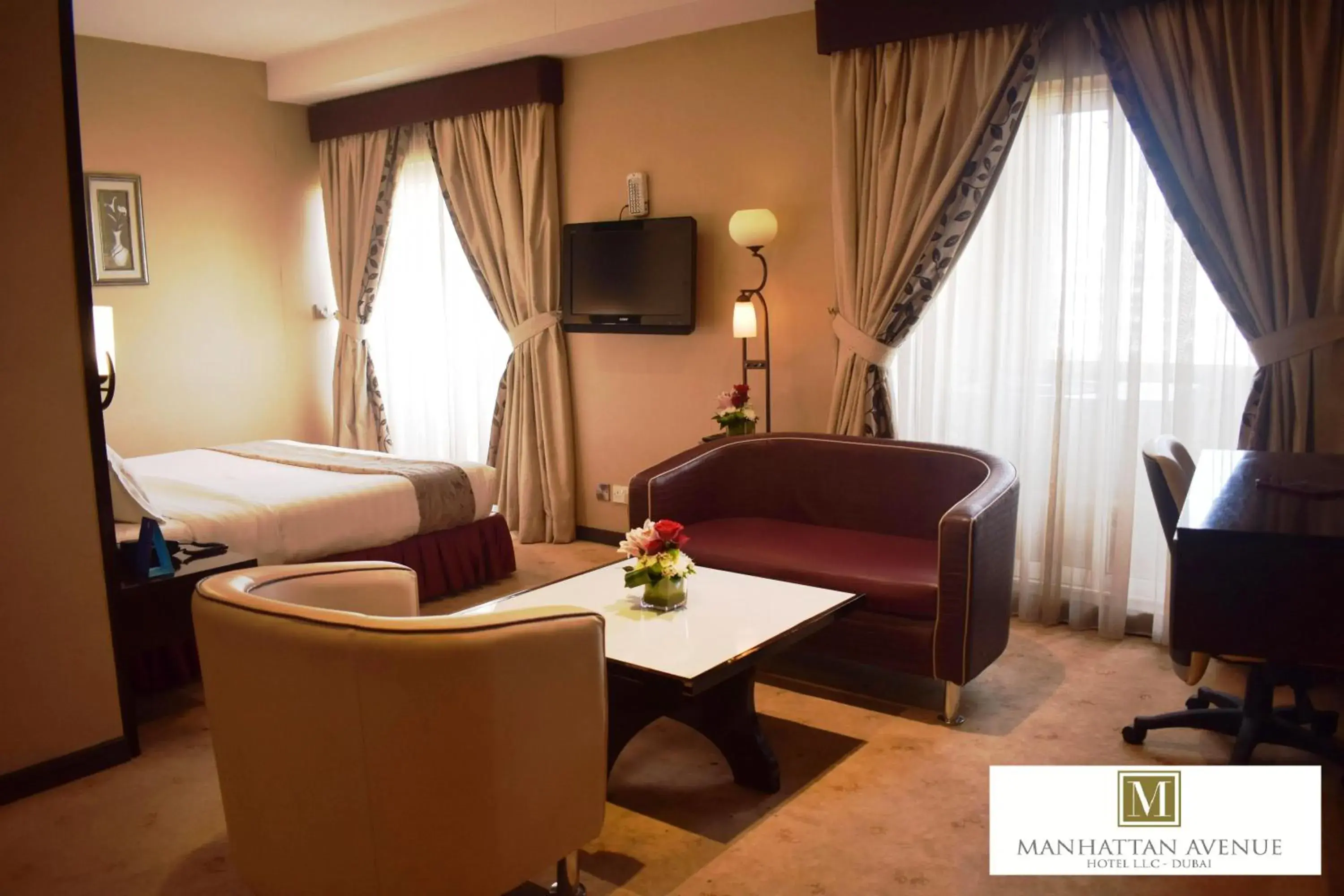 Deluxe Room in Manhattan Avenue Hotel Deluxe Room in Manhattan Avenue Hotel