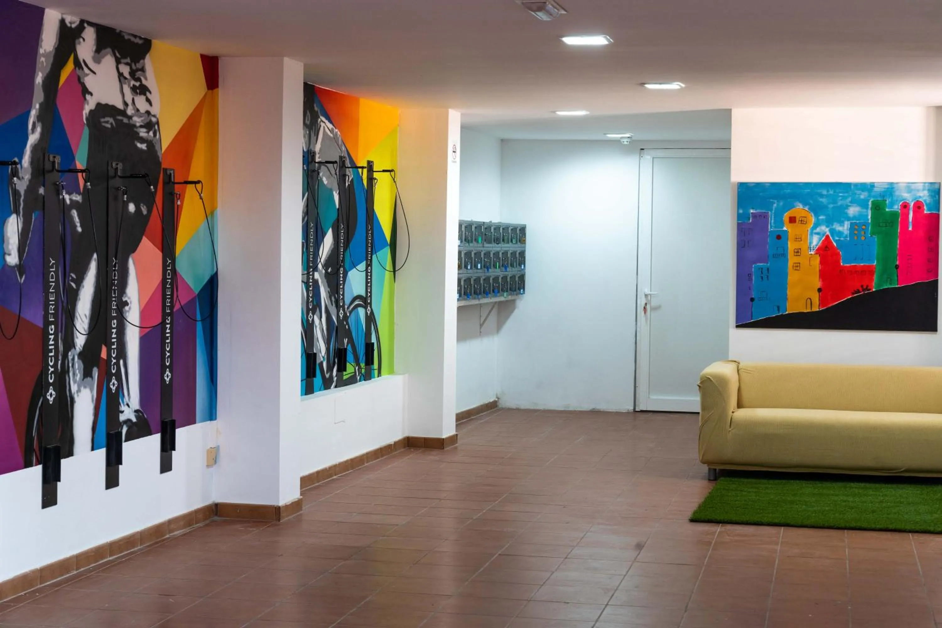 Cycling in Balcon del Mar