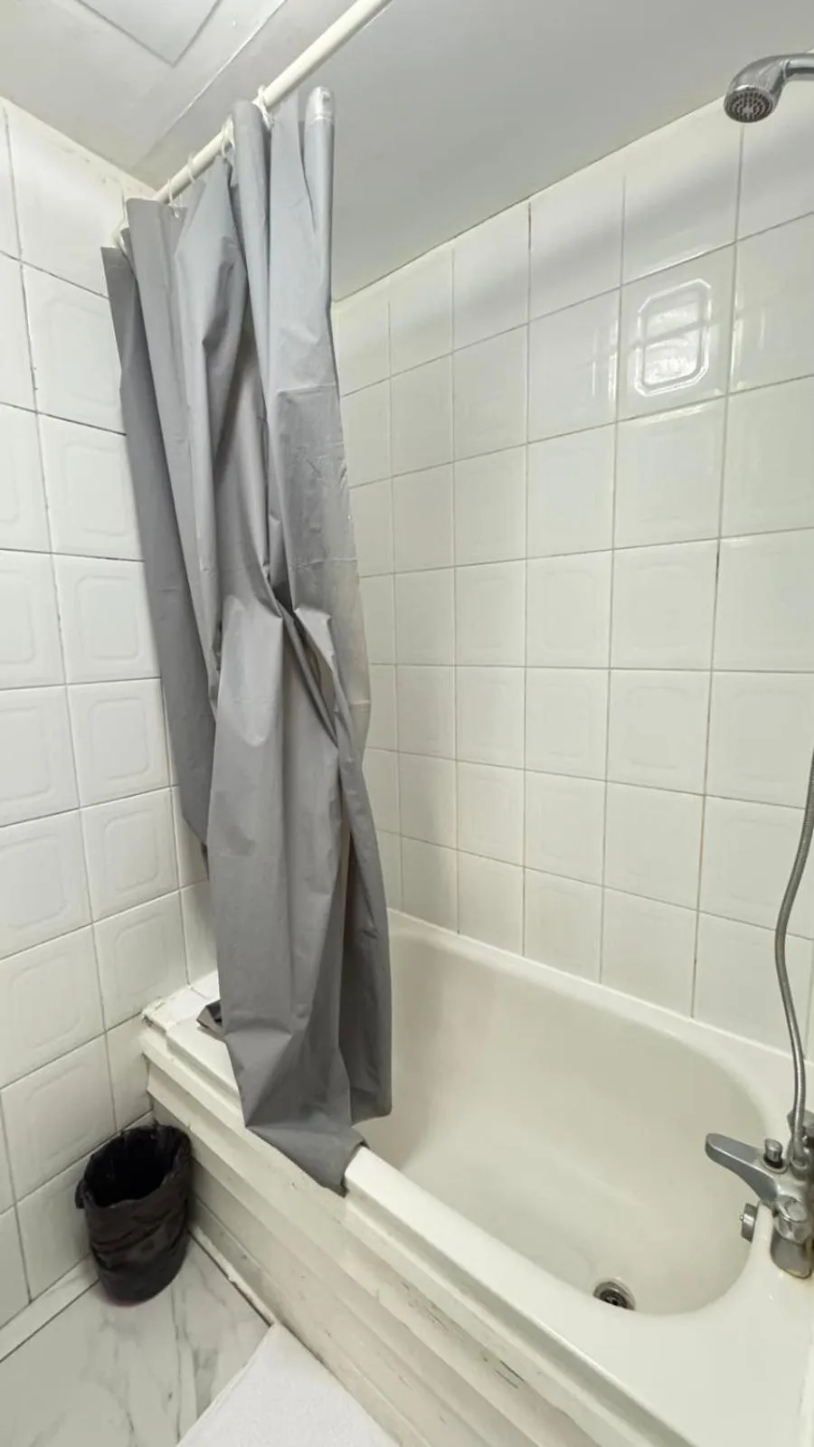 Shower in Anwar House