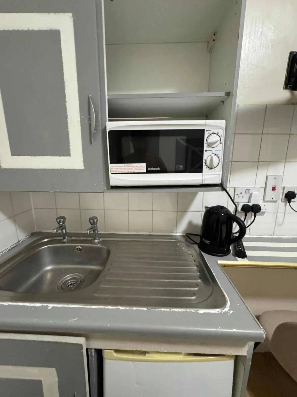 Kitchen or kitchenette in Anwar House