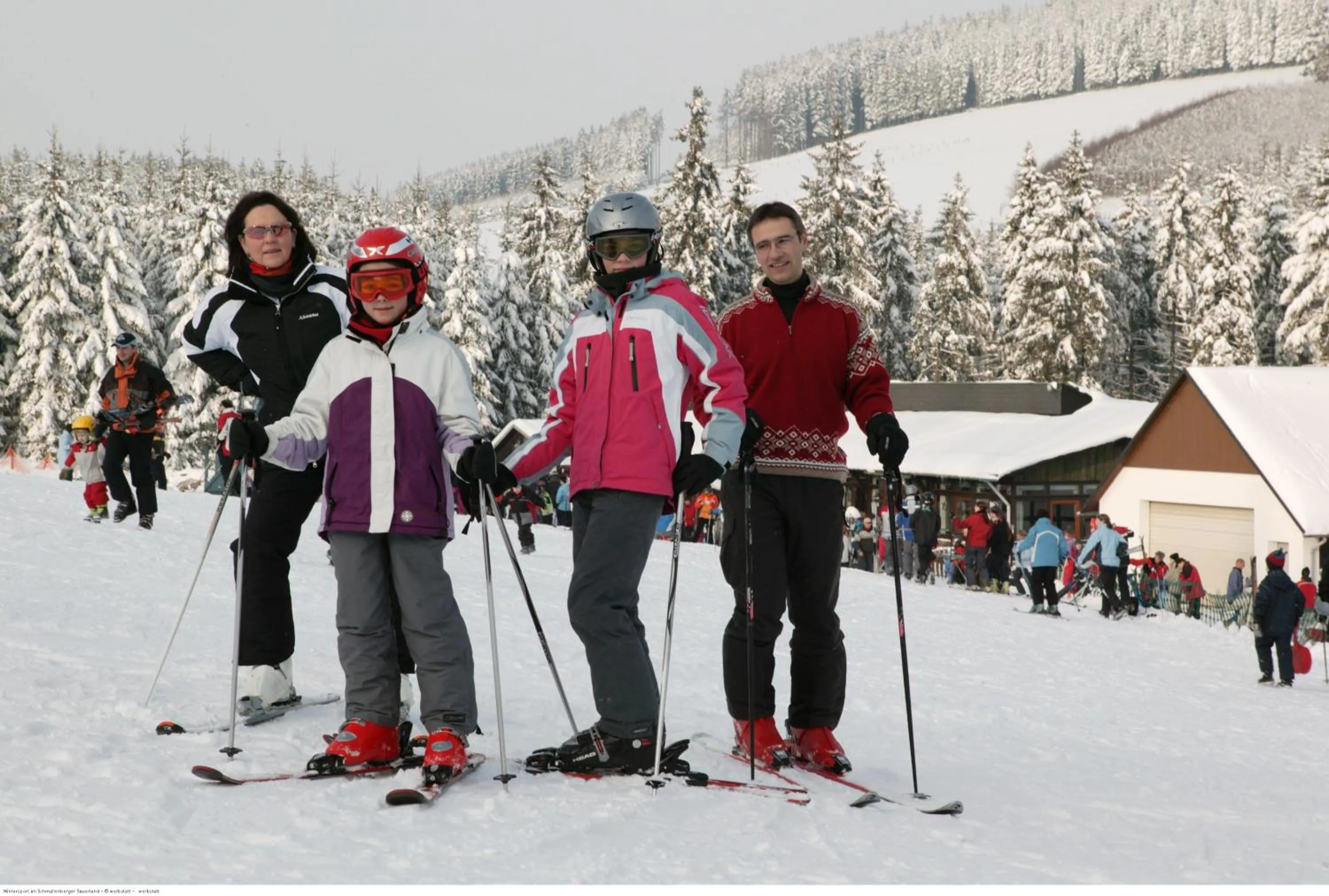 Skiing in Schieferhof