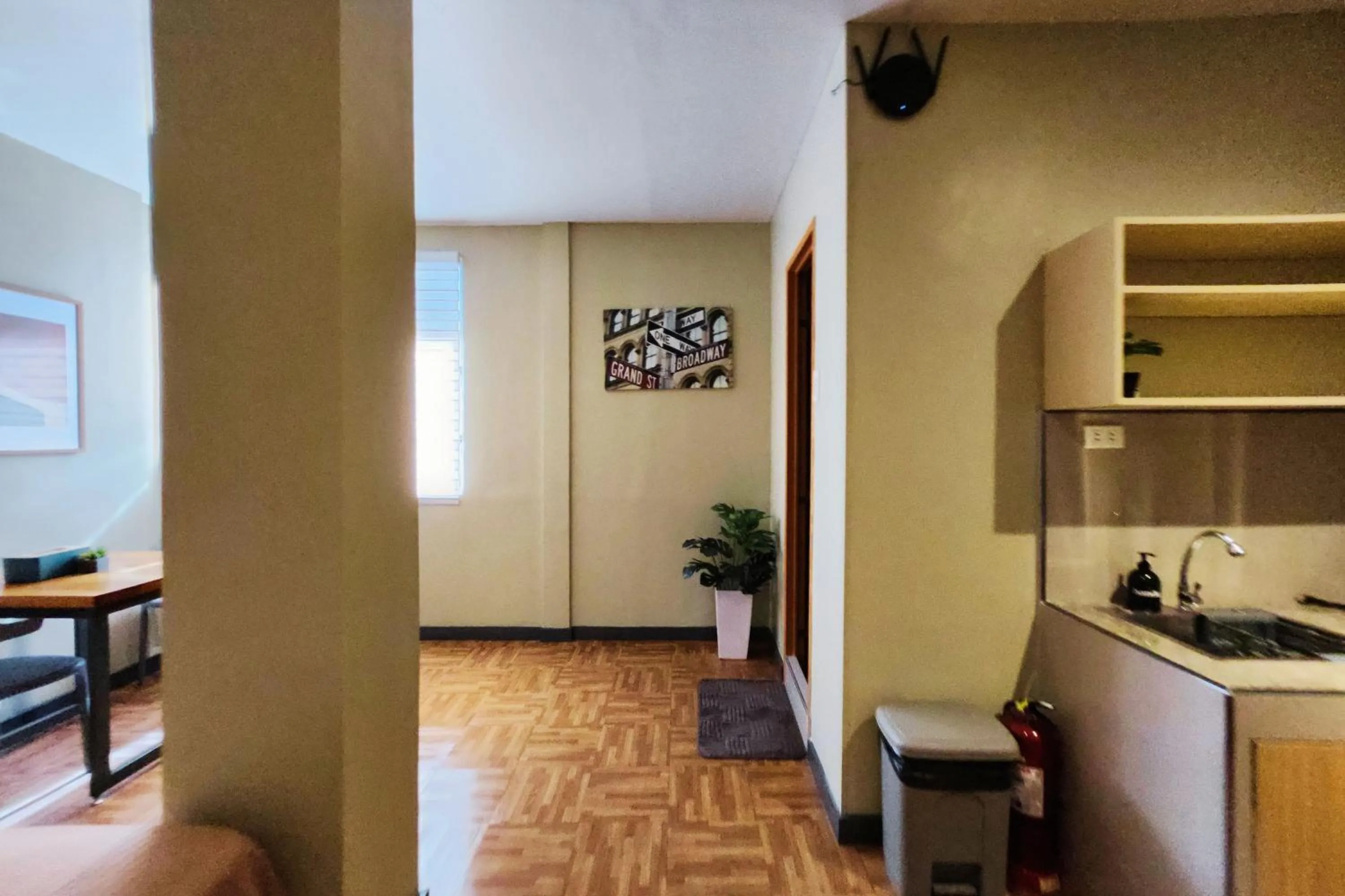 Freddo Studio Apartelle