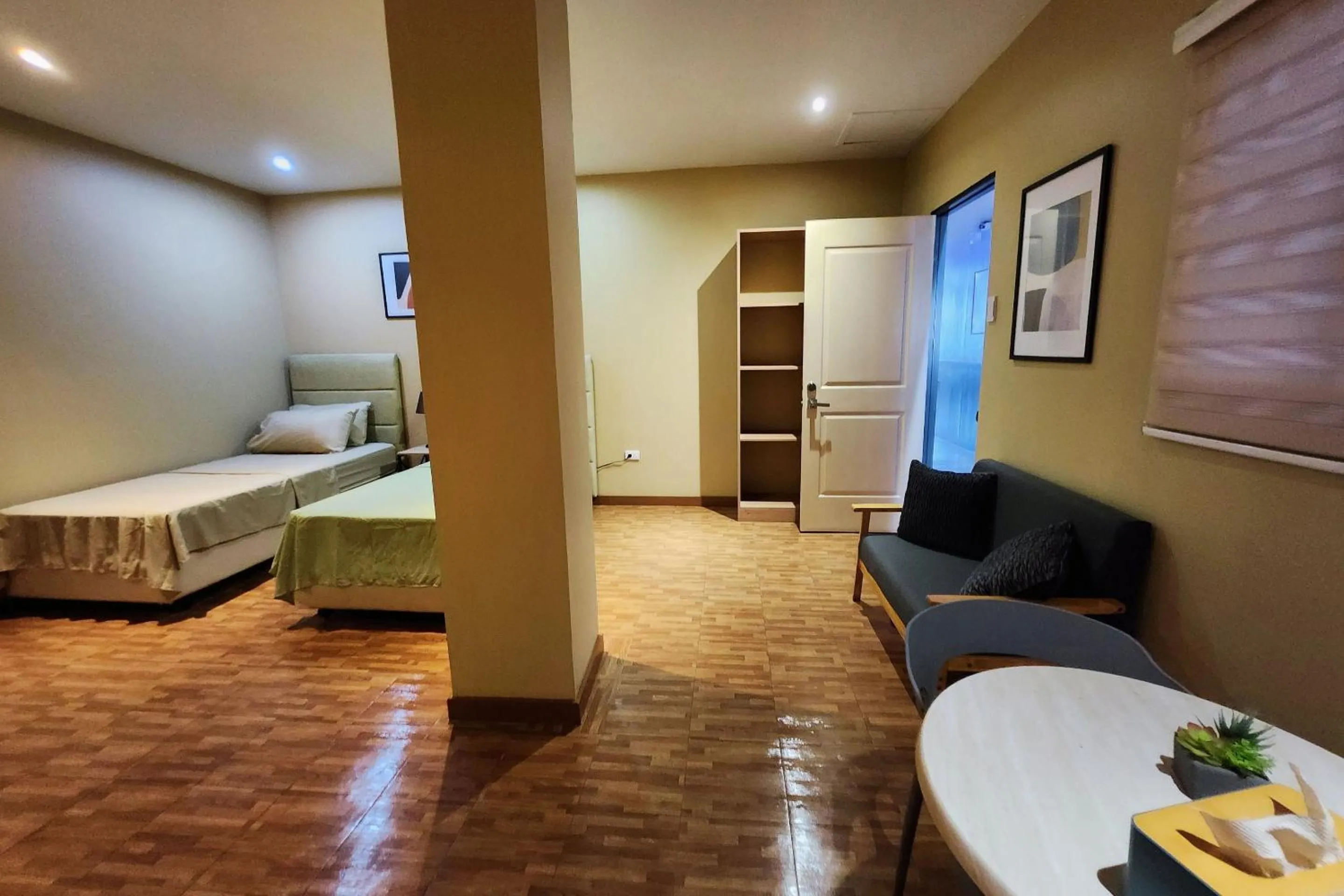 Bed in Freddo Studio Apartelle