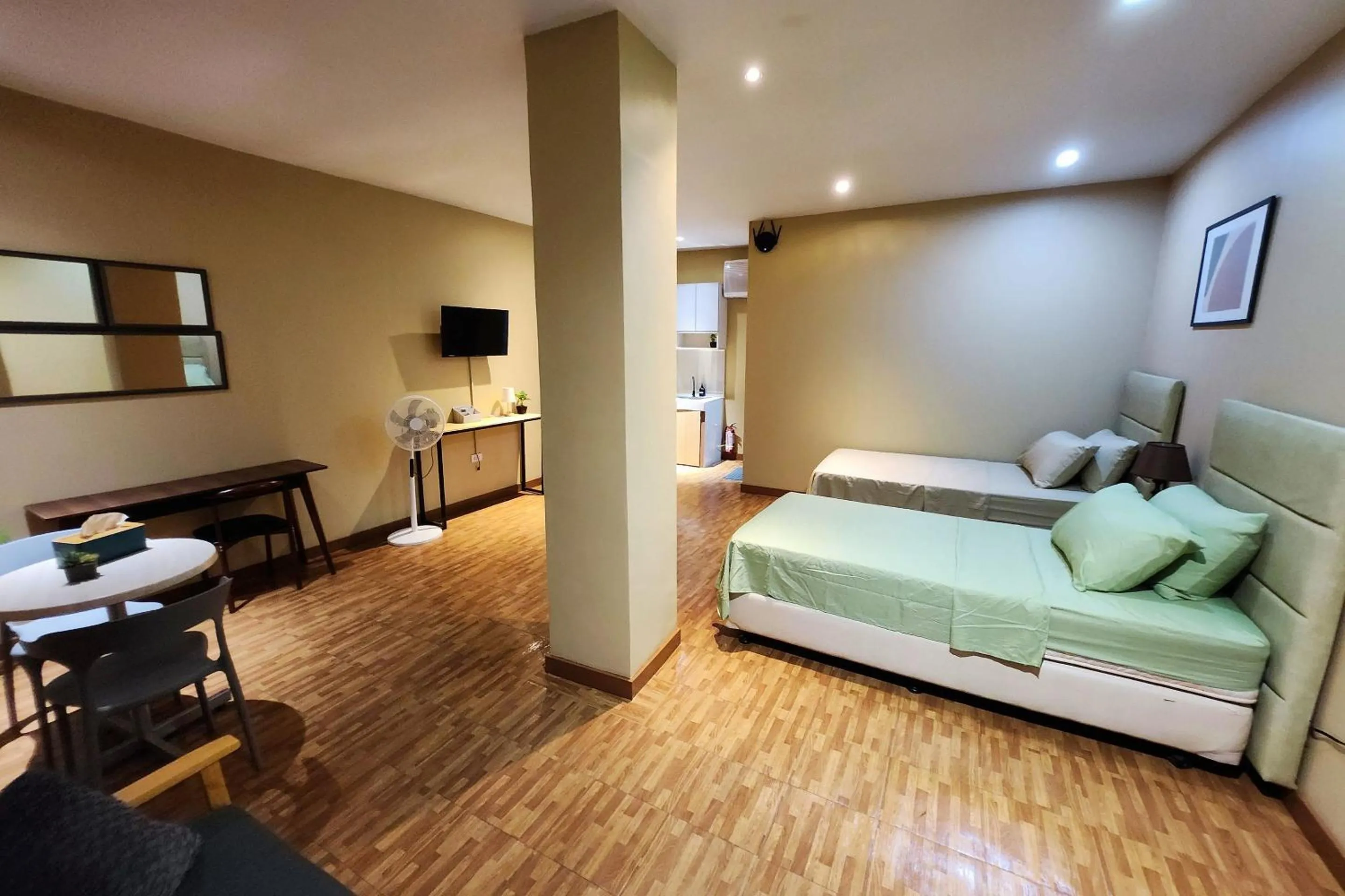 Bed in Freddo Studio Apartelle