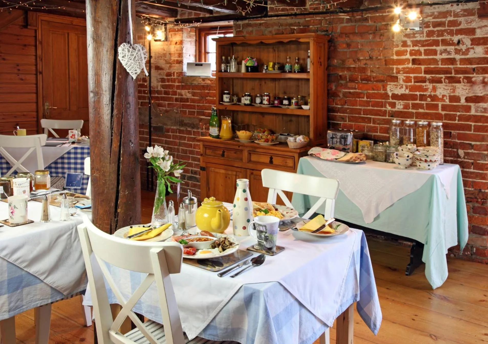 Dining area in Dairy Barns