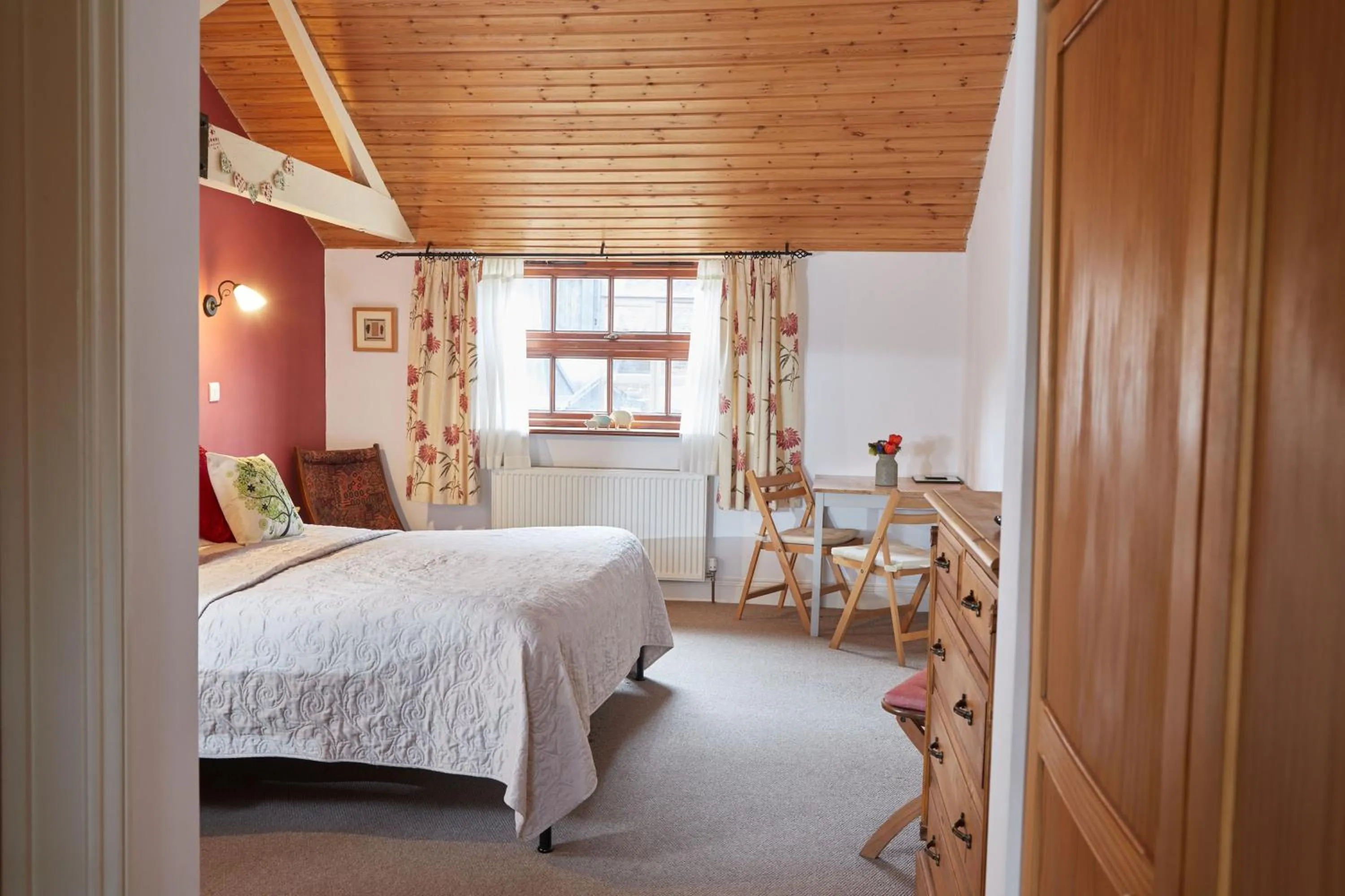 Bedroom, Bed in Dairy Barns