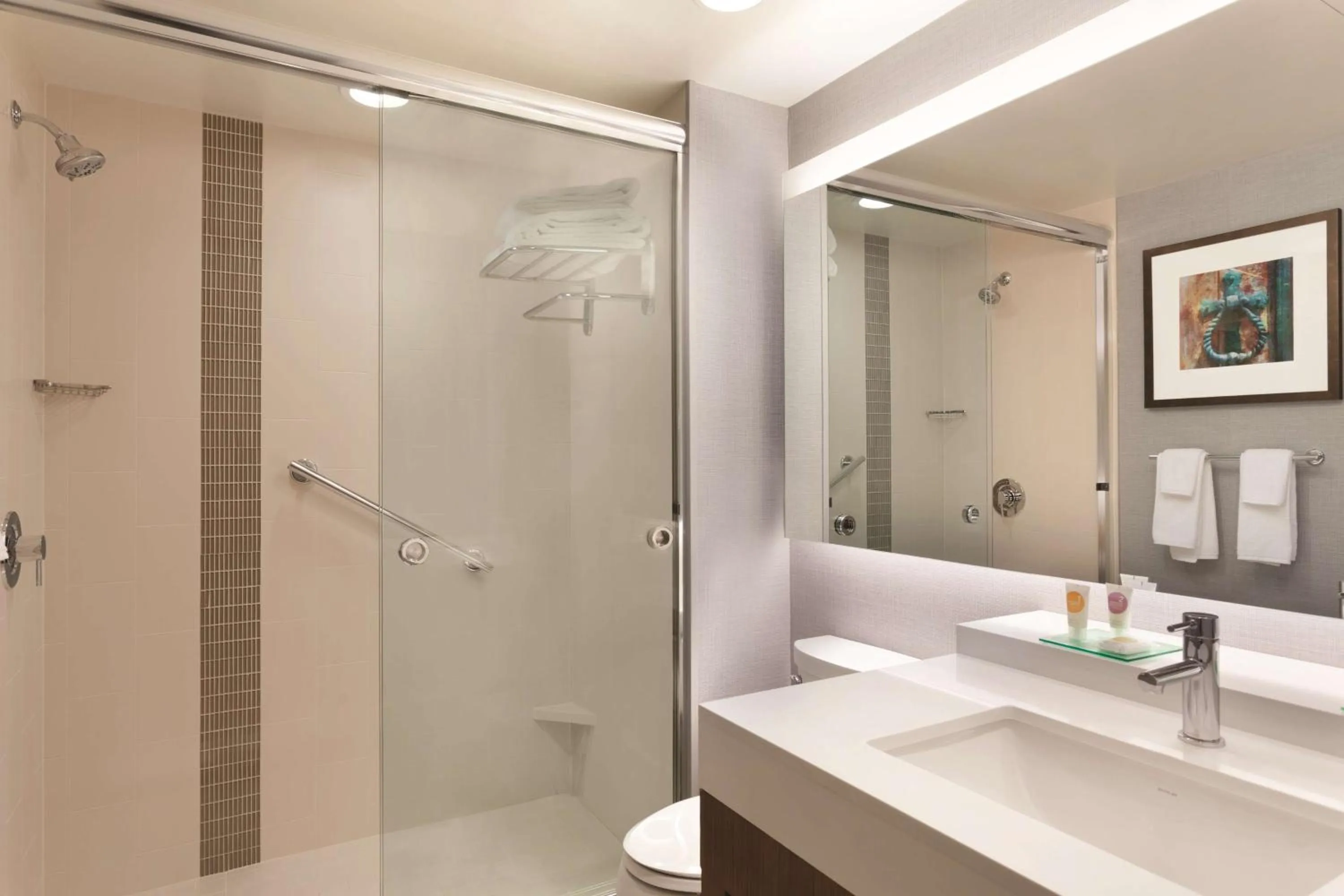 Bathroom in Hyatt Place Buffalo / Amherst, NY