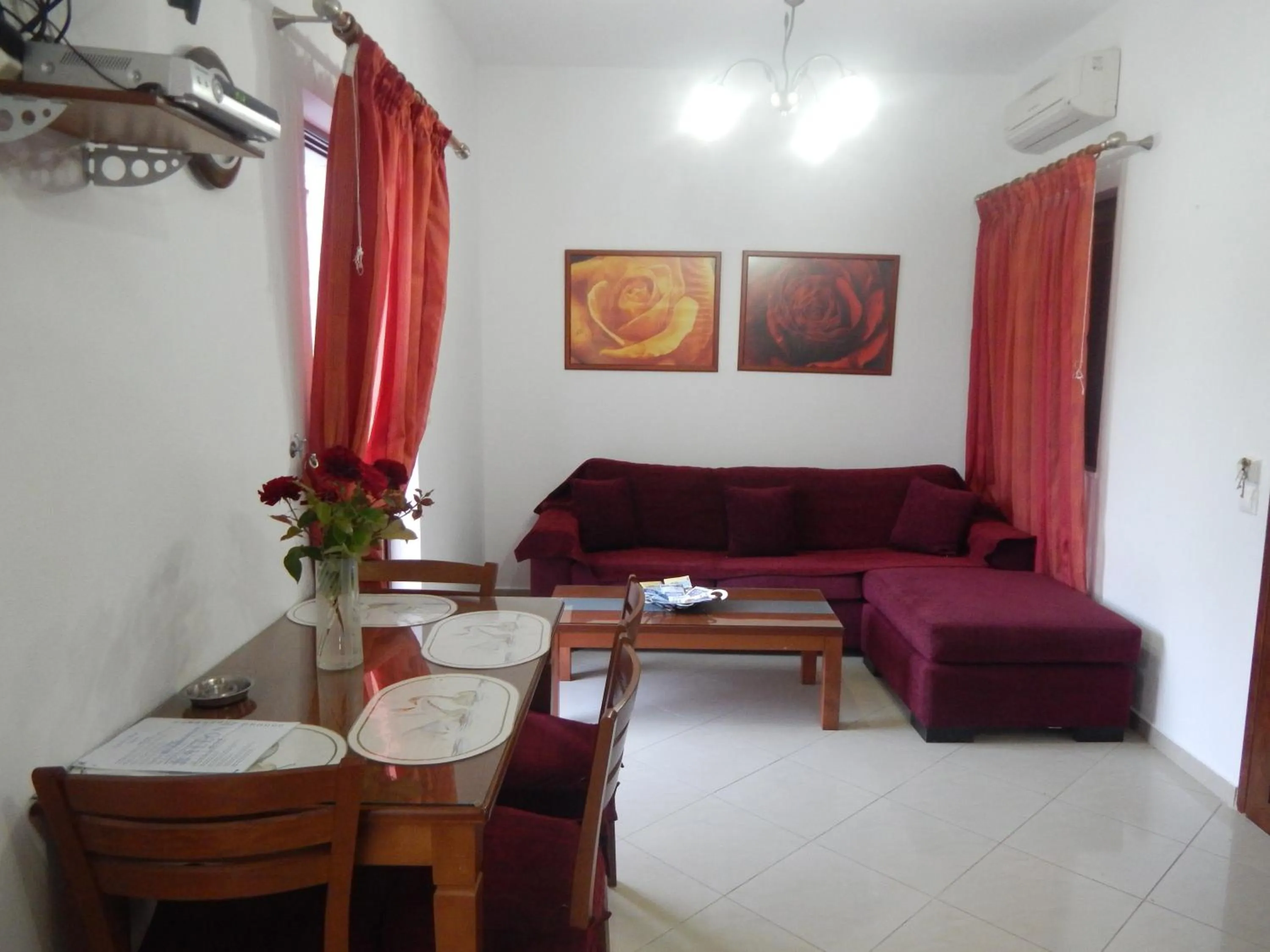 Seating area in Kalloni village apartments