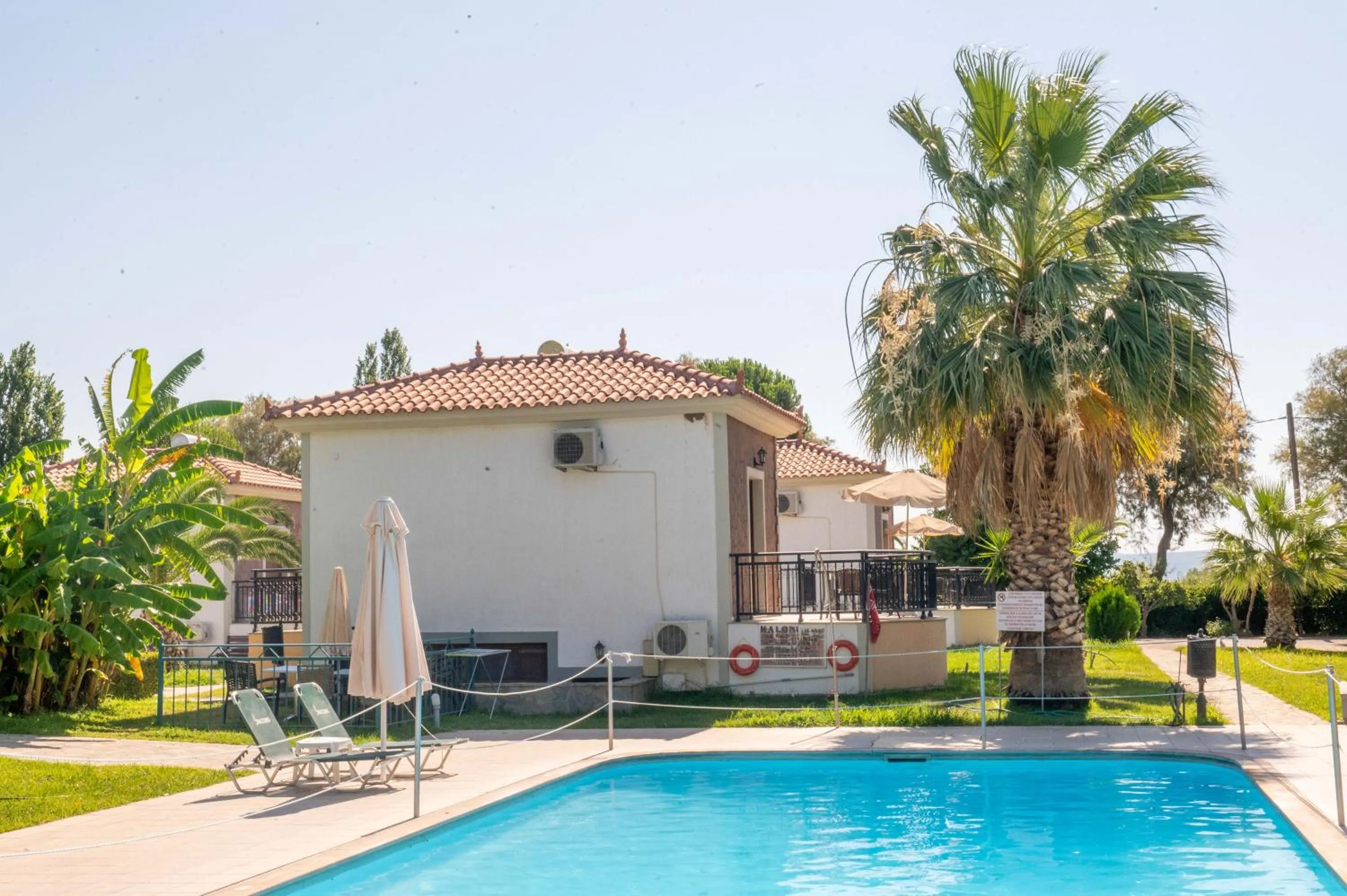 Property building in Kalloni village apartments