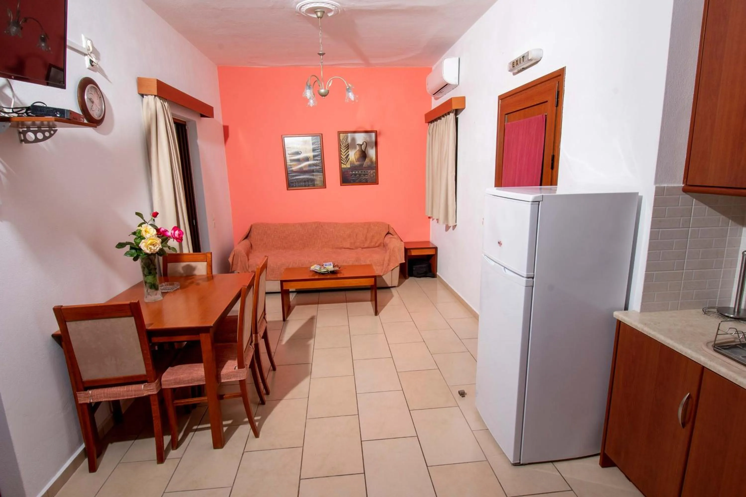 Seating area in Kalloni village apartments