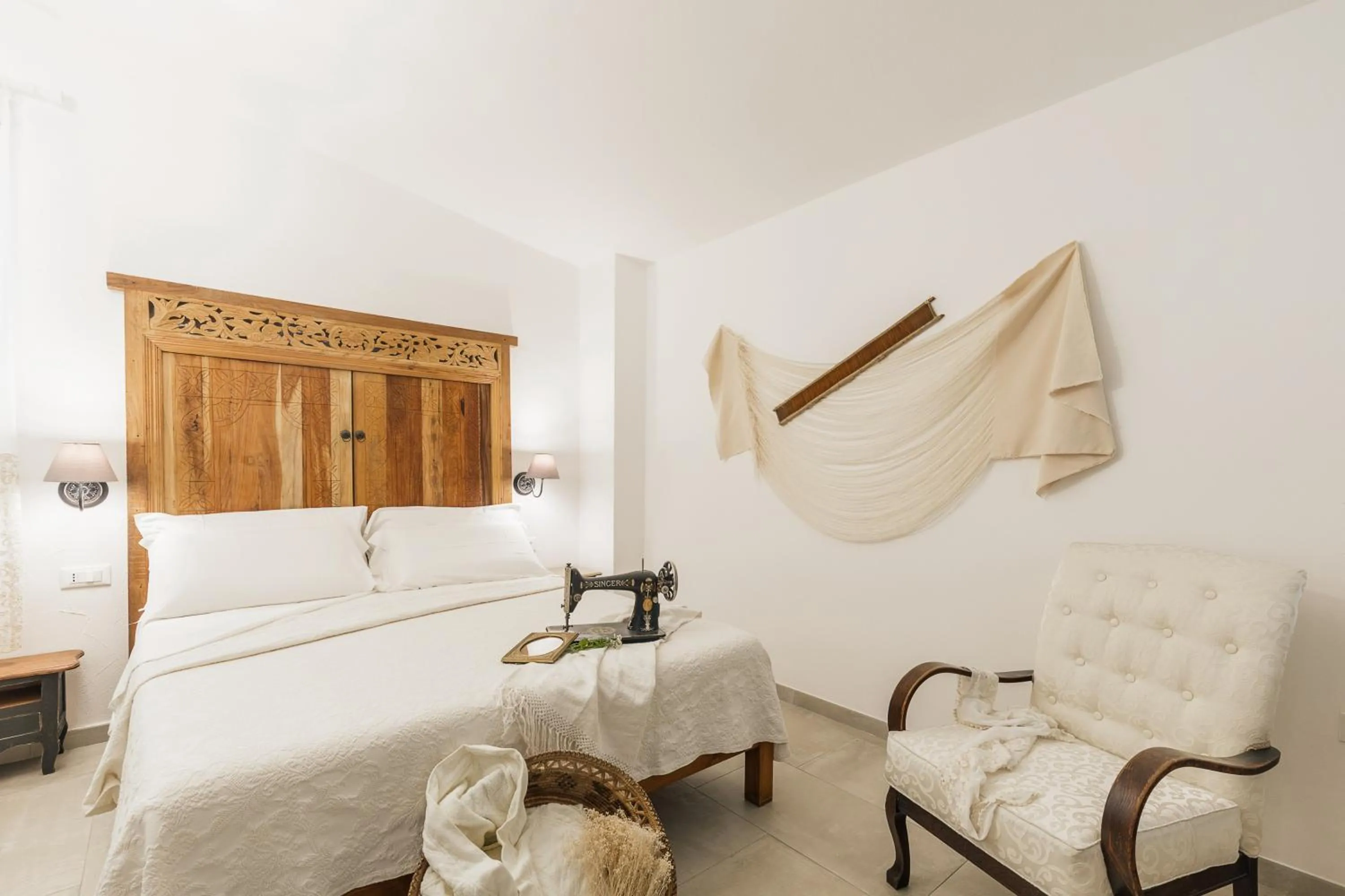 Photo of the whole room, Bed in B&B Antico Telaio