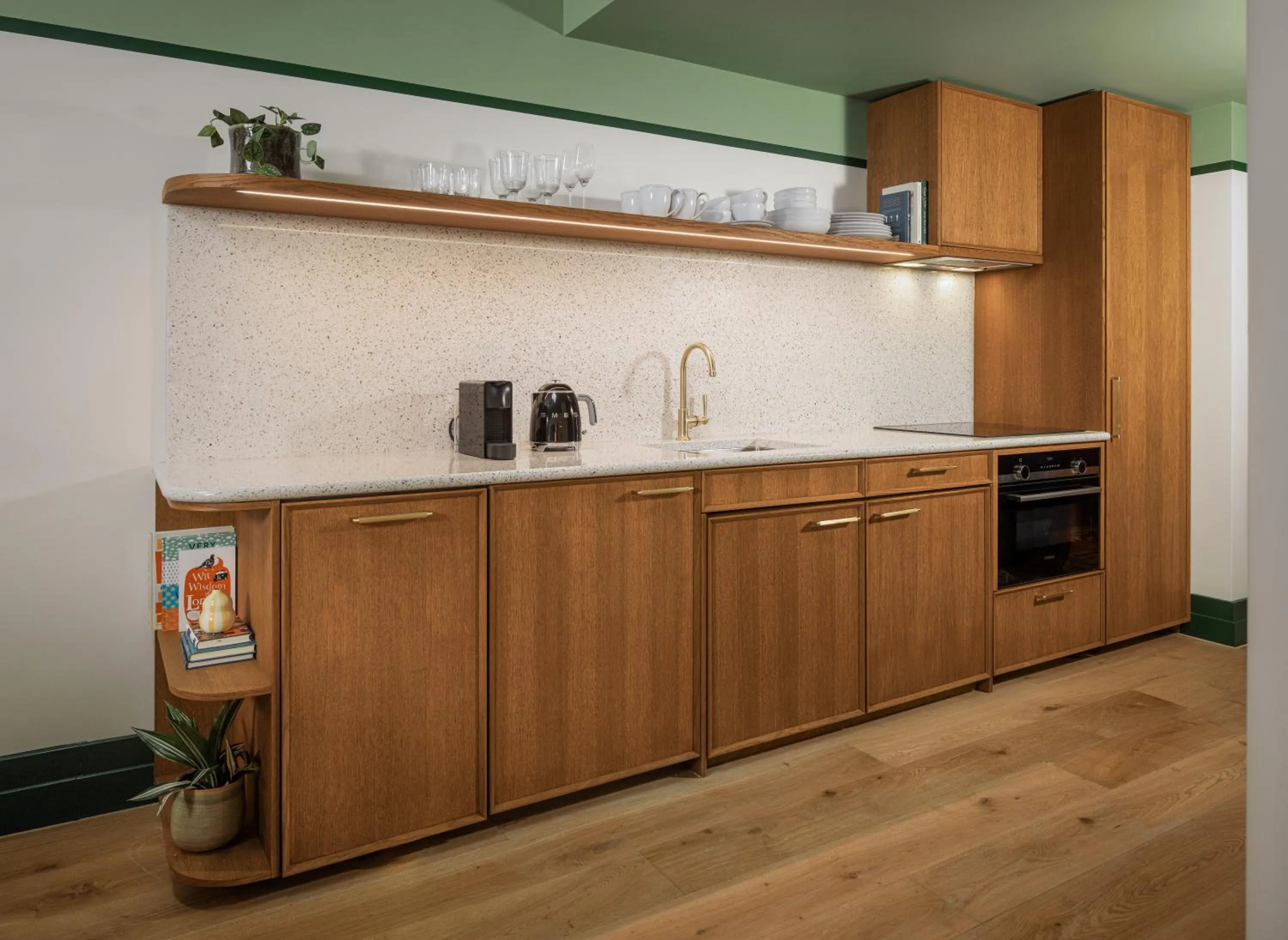 Kitchen or kitchenette in The July - London Victoria