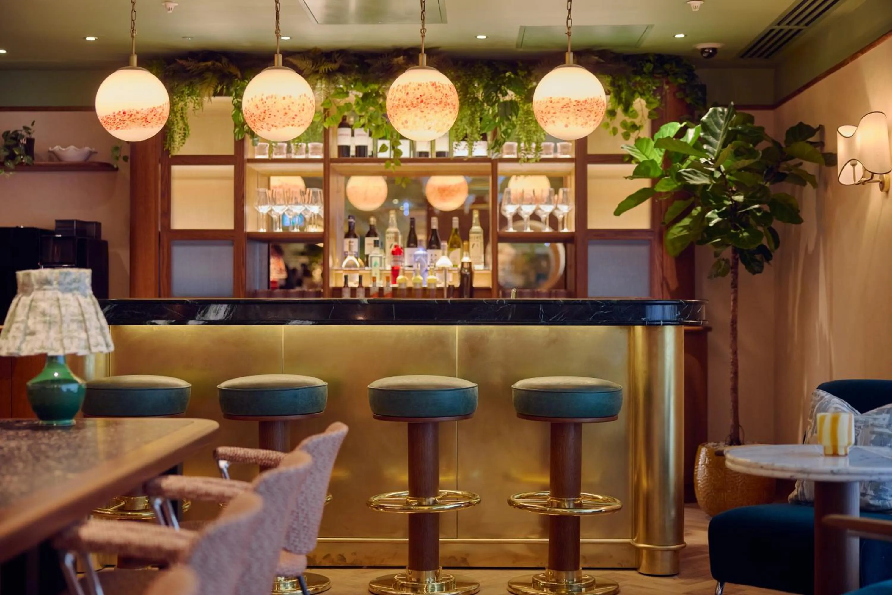 Lounge or bar in The July - London Victoria