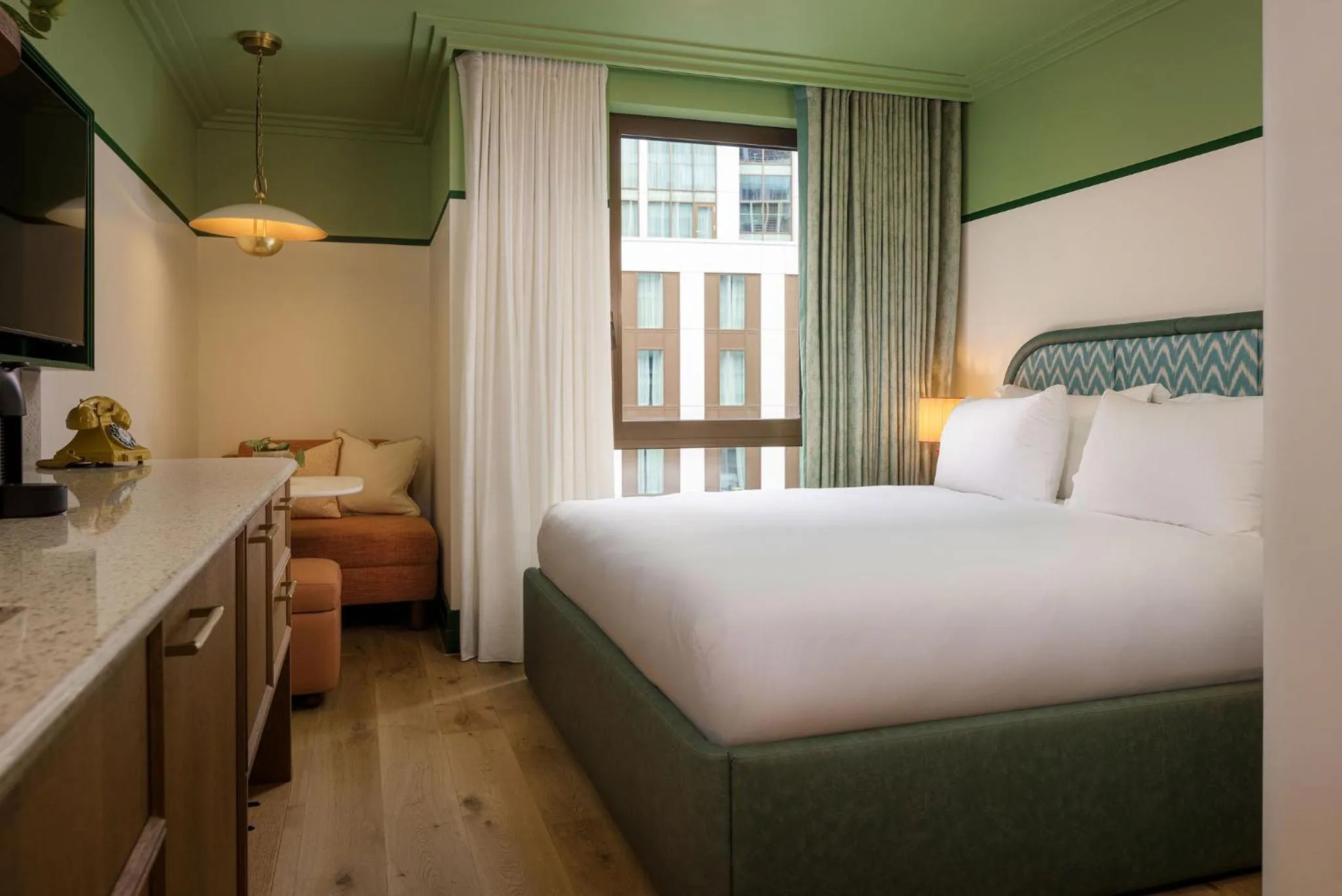 Bed in The July - London Victoria