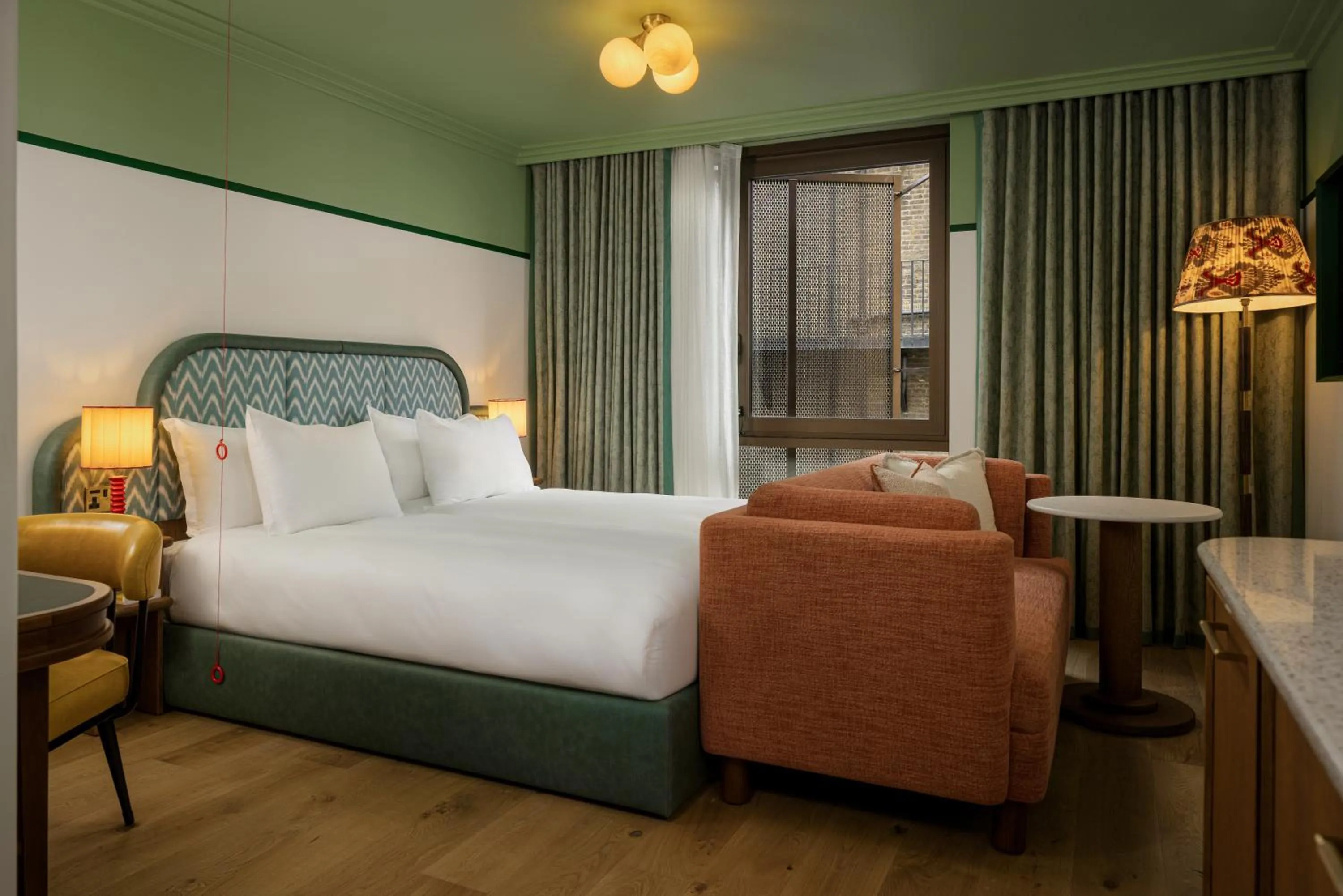 Bed in The July - London Victoria