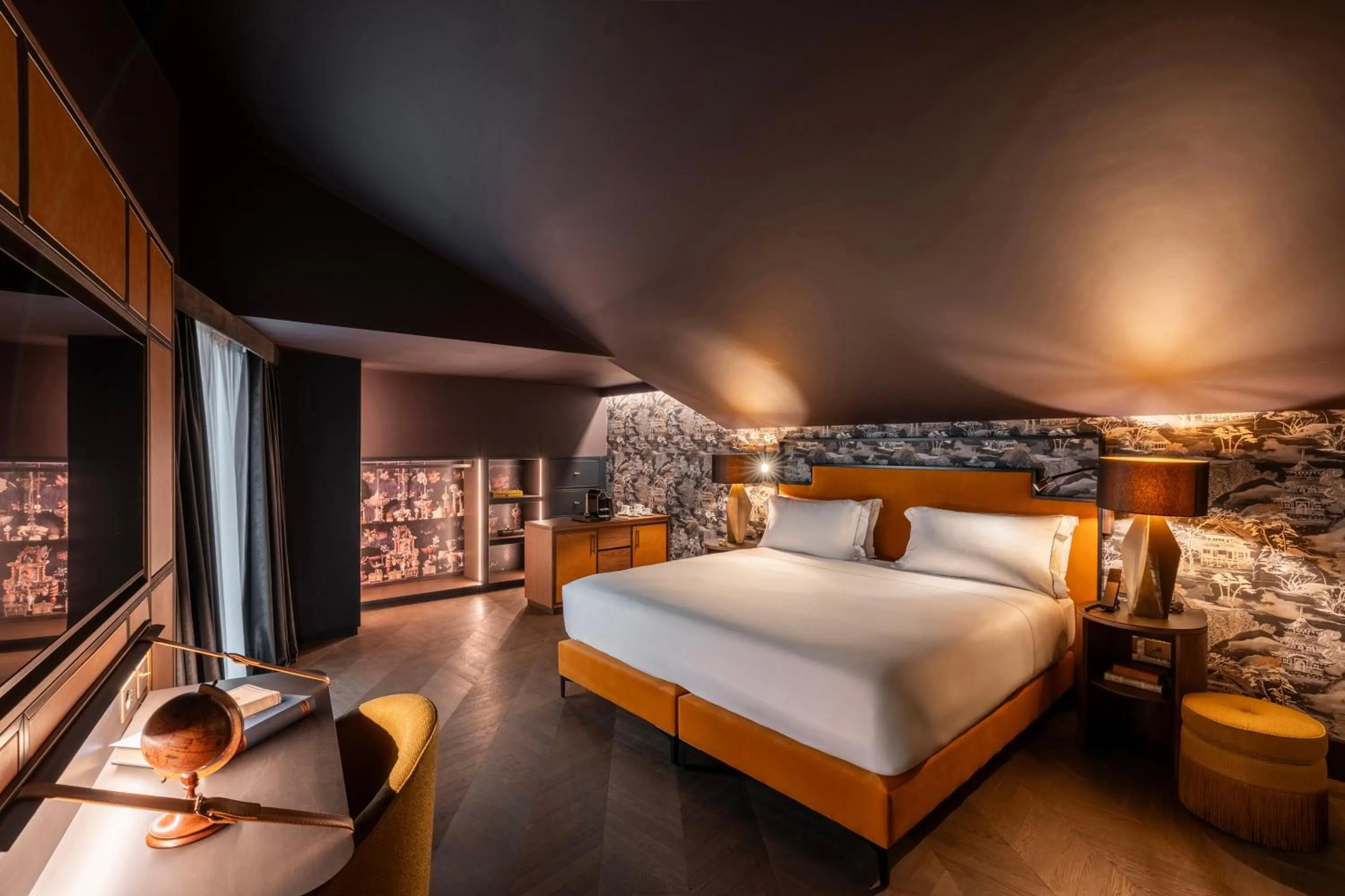 Photo of the whole room, Bed in The Goethe Hotel - Small Luxury Hotels of the World