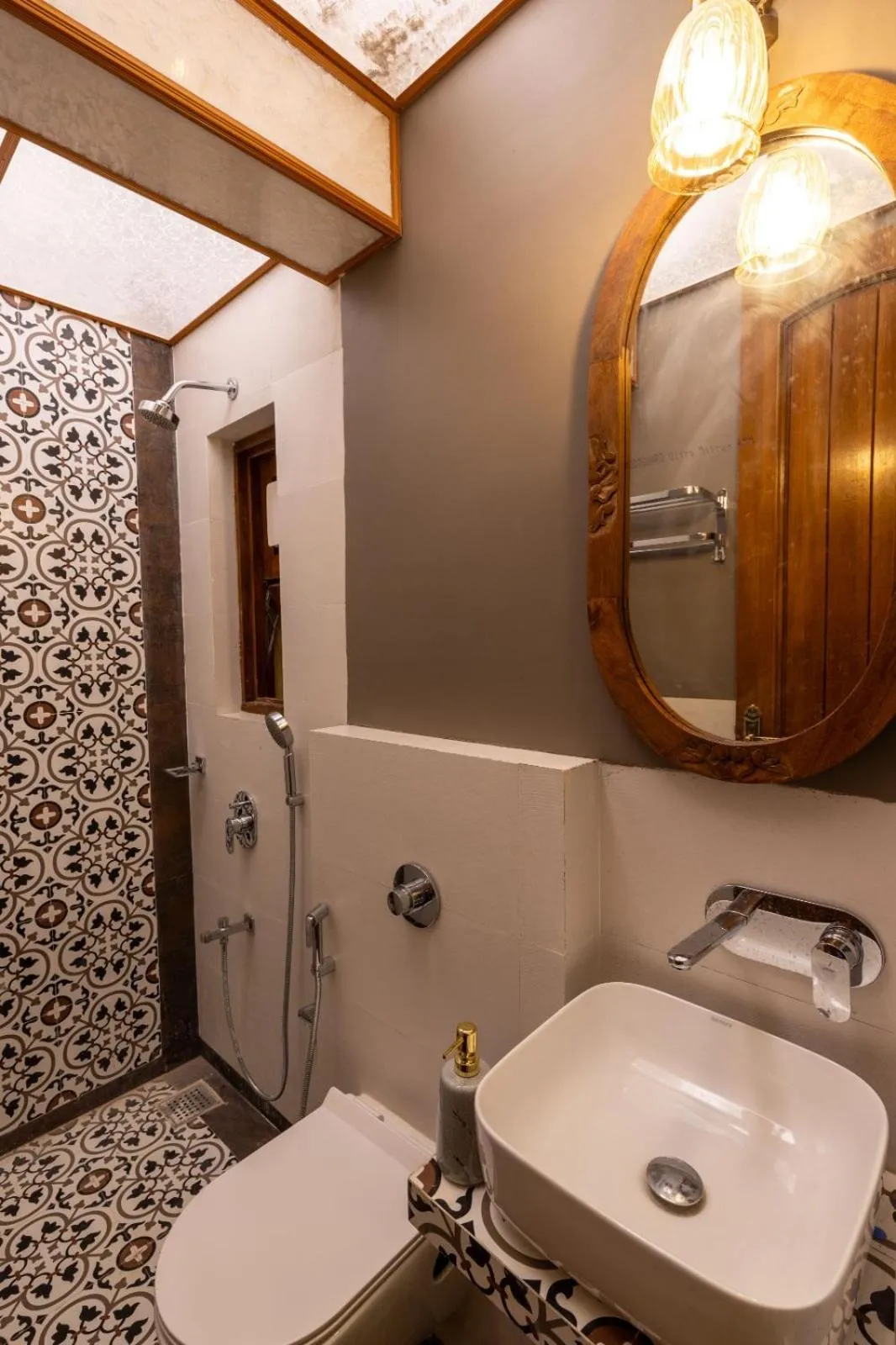 Bathroom in Ishaan Holiday Home
